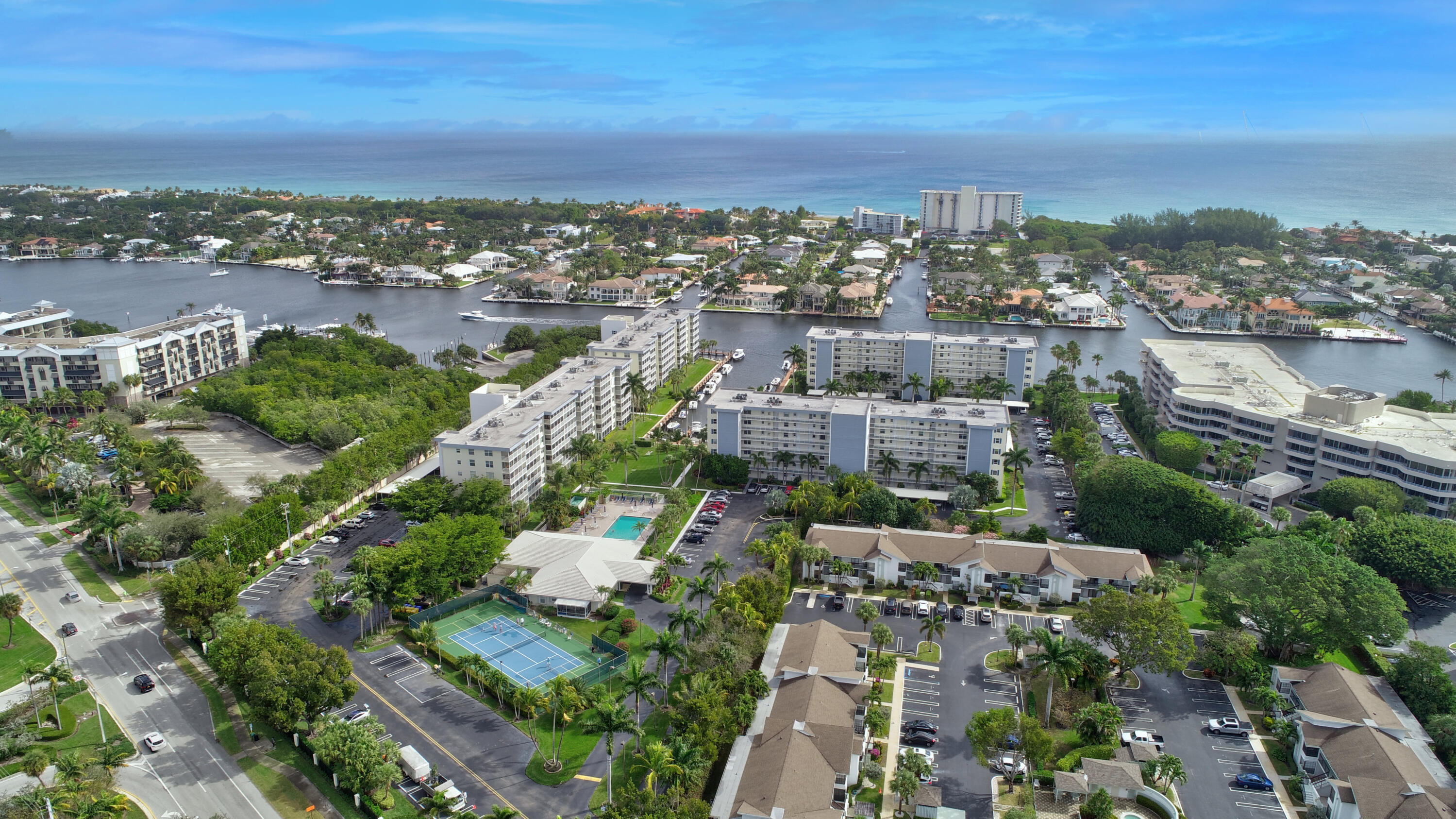 1 Harbourside #3702, Delray Beach FL 33483