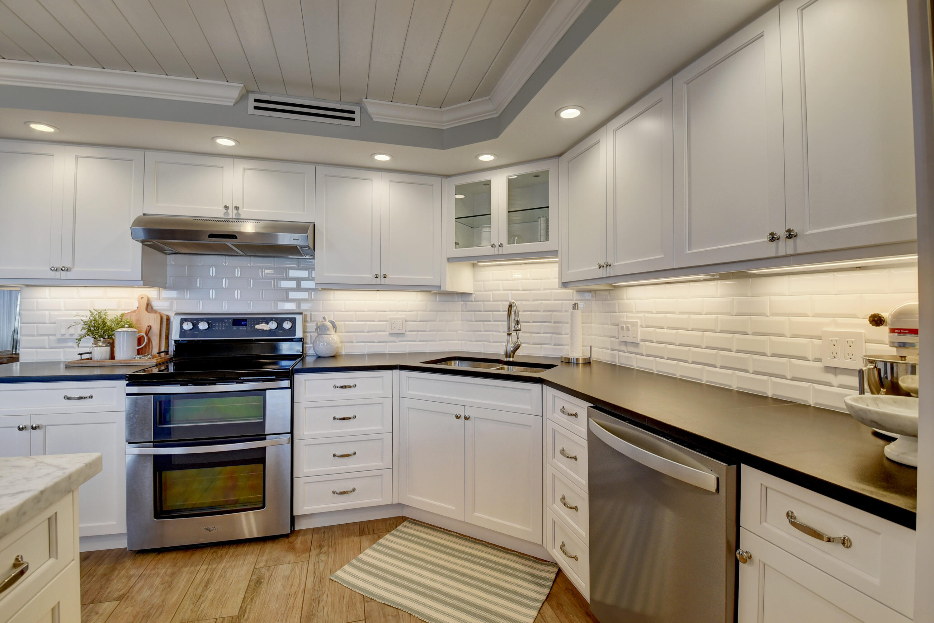 1 Harbourside #3702, Delray Beach FL 33483