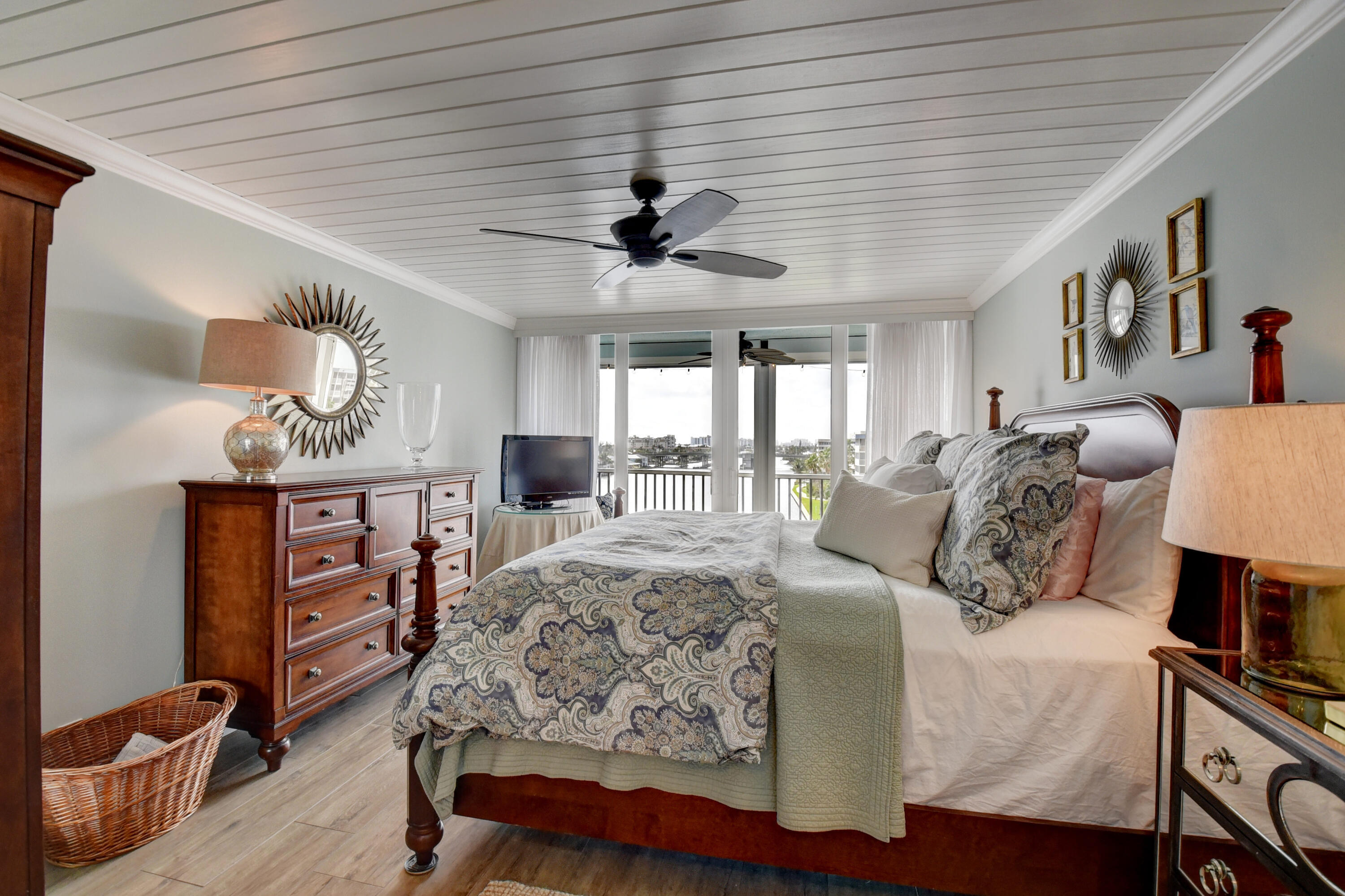 1 Harbourside #3702, Delray Beach FL 33483