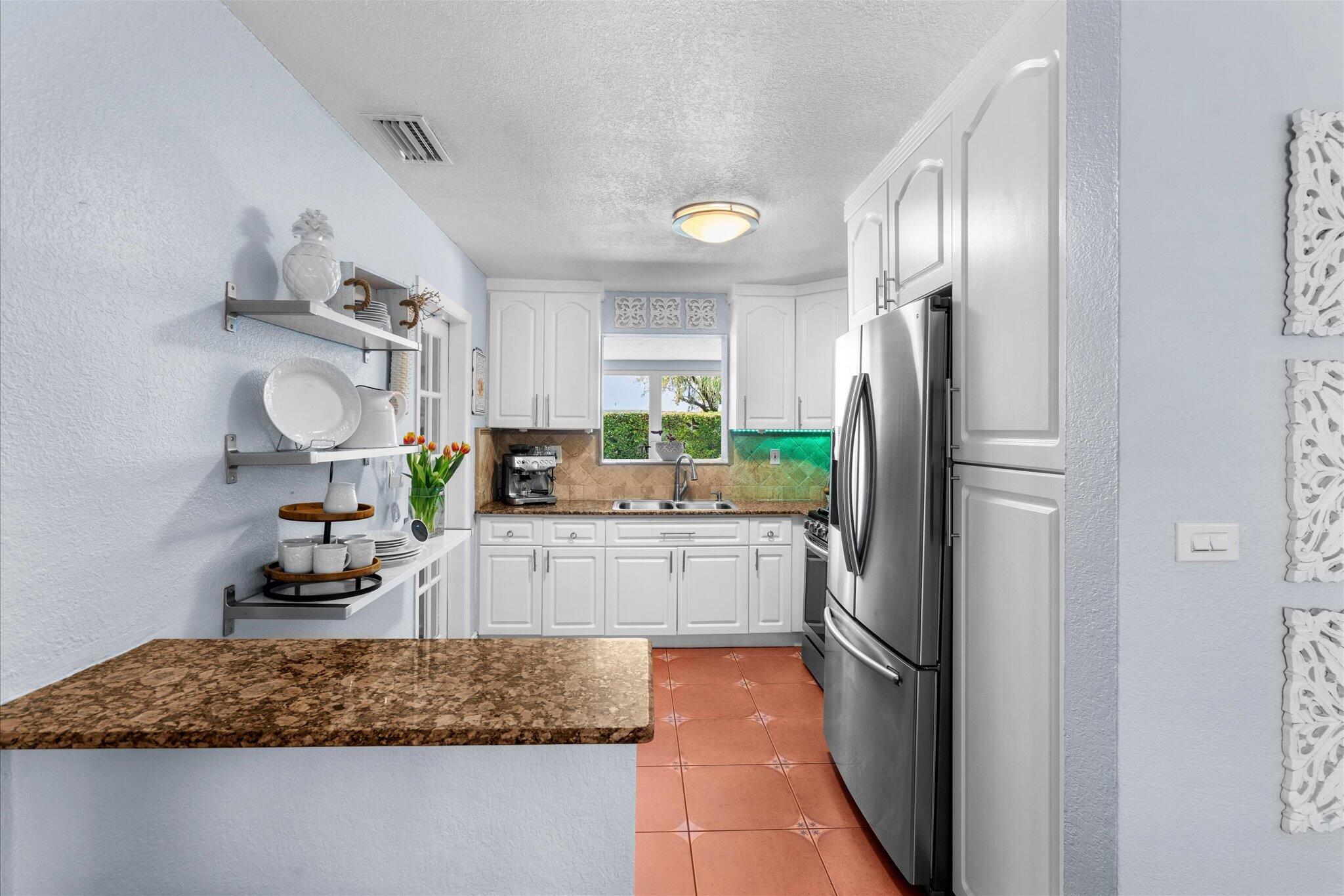 8341 SW 14th, Miami FL 33144