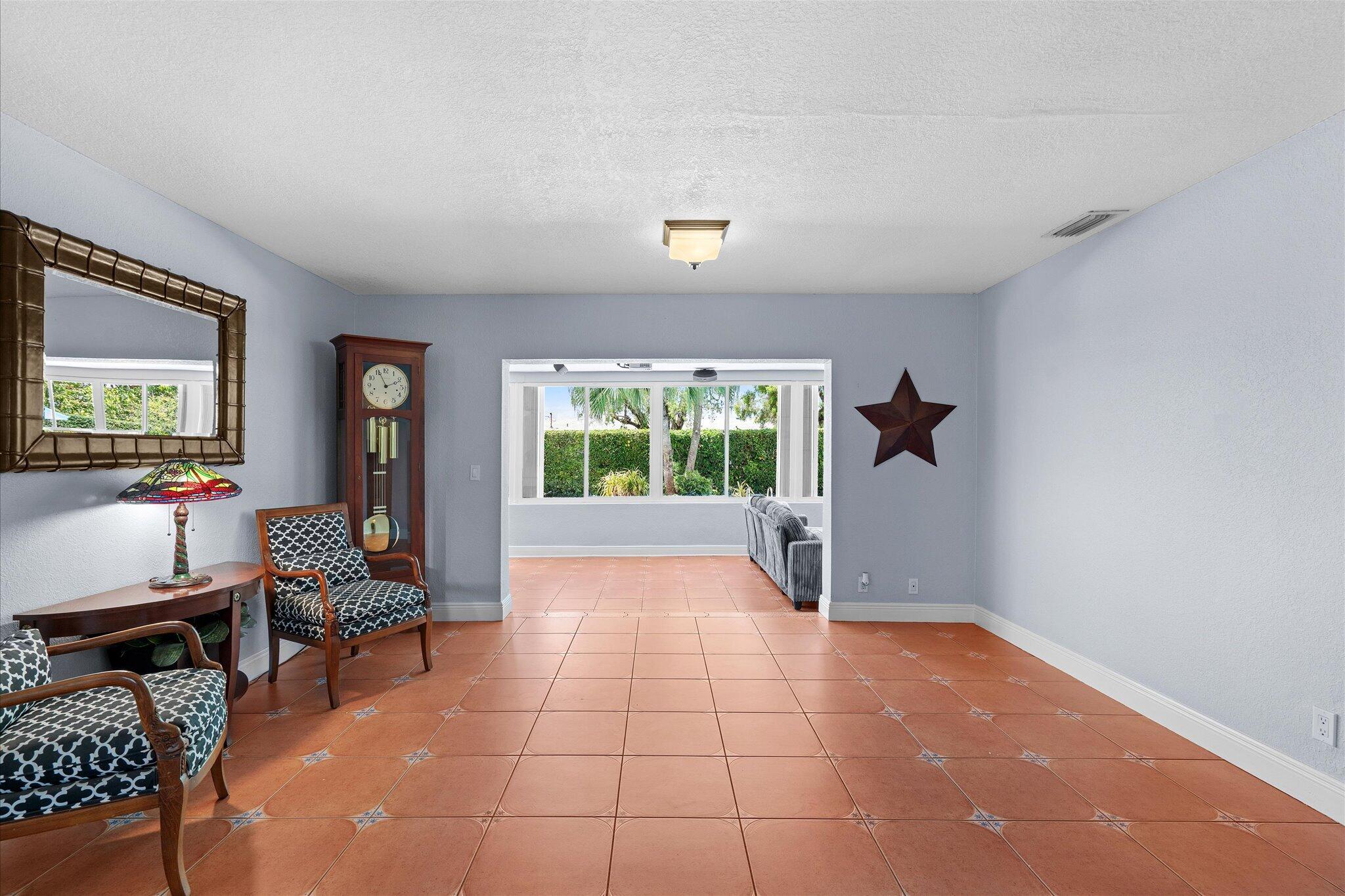 8341 SW 14th, Miami FL 33144