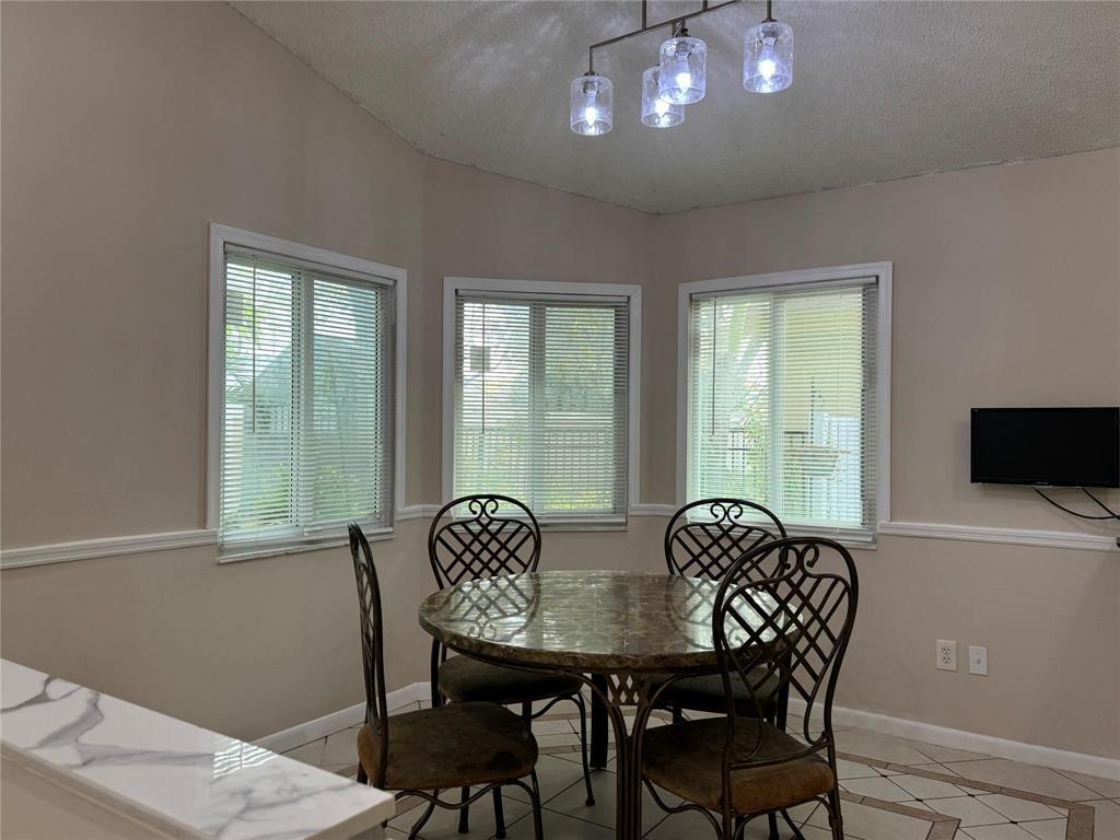 1038 W Jasmine, North Lauderdale FL 33068