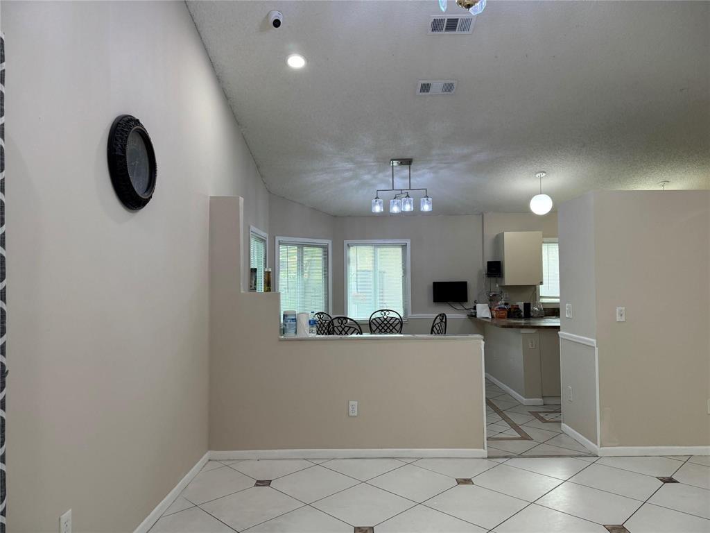 1038 W Jasmine, North Lauderdale FL 33068