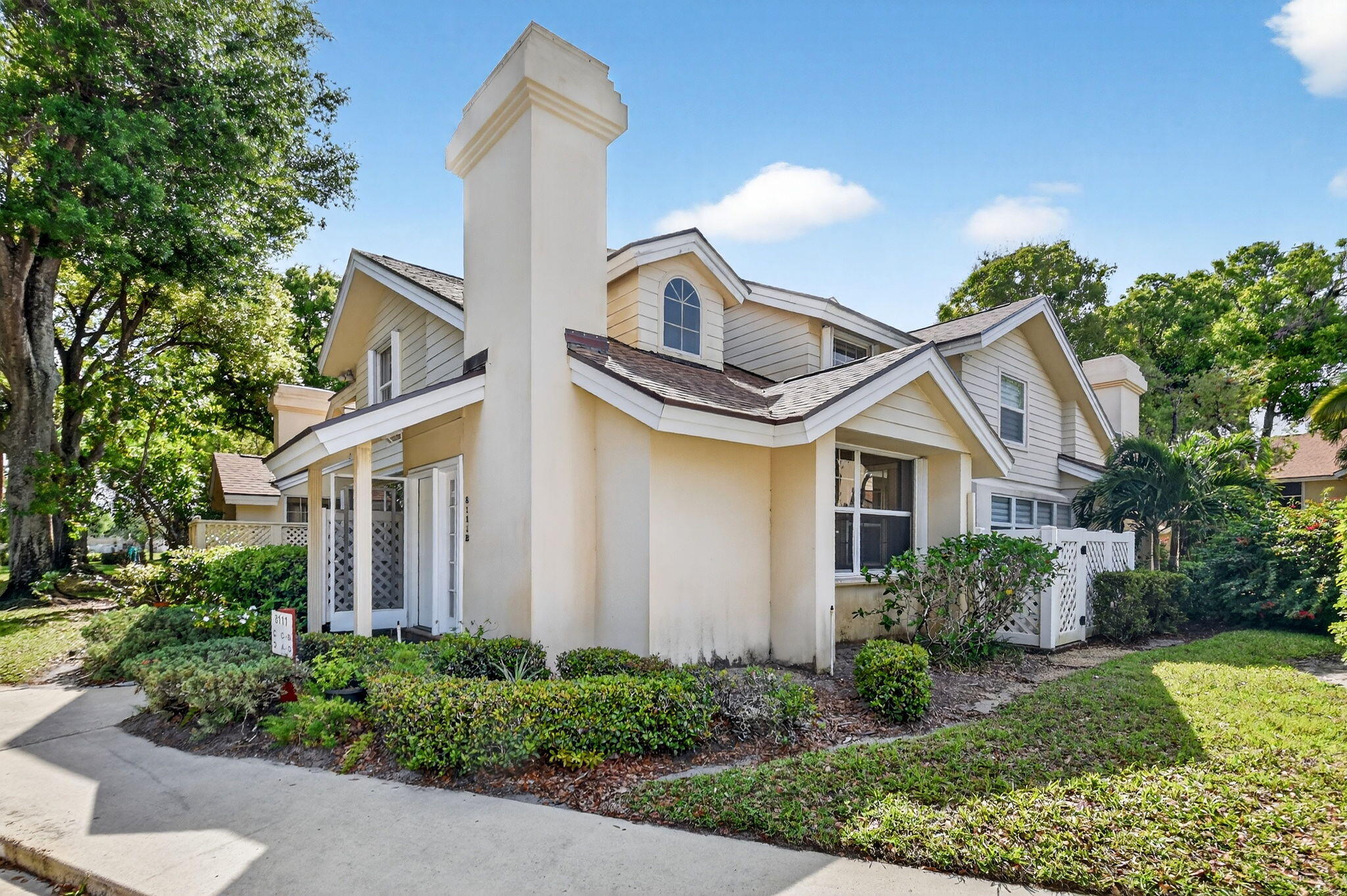 8111 Northboro #11b, Lake Clarke Shores FL 33406