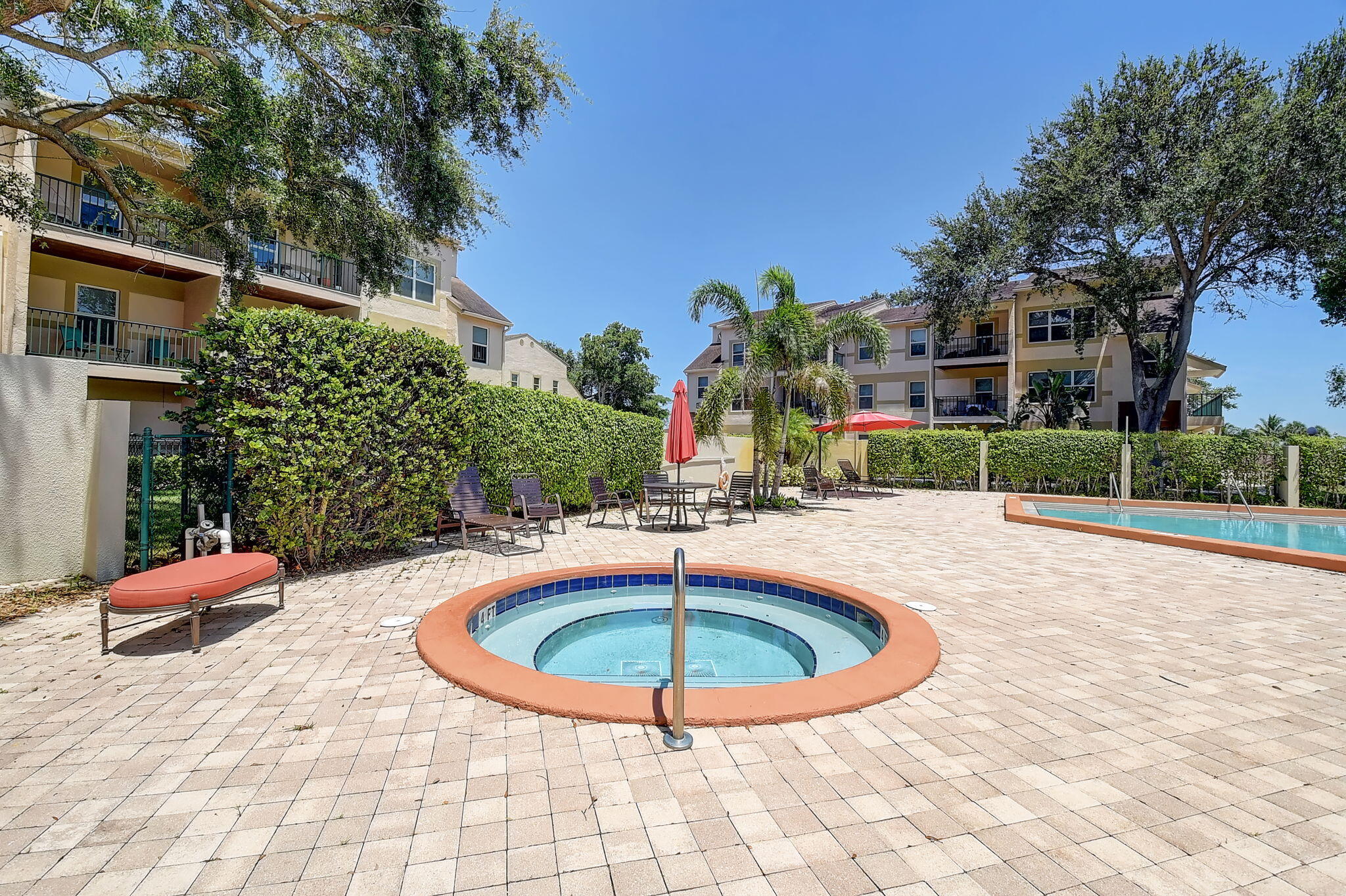 8111 Northboro #11b, Lake Clarke Shores FL 33406