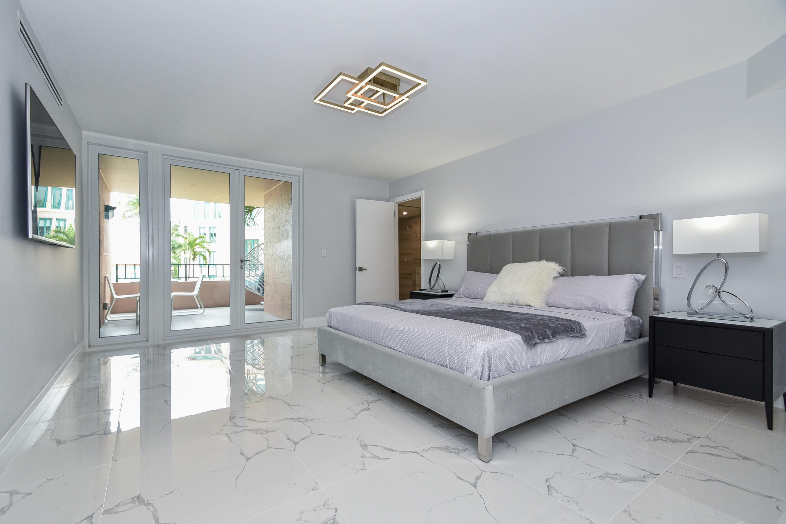 120 SE 5th, Boca Raton FL 33432