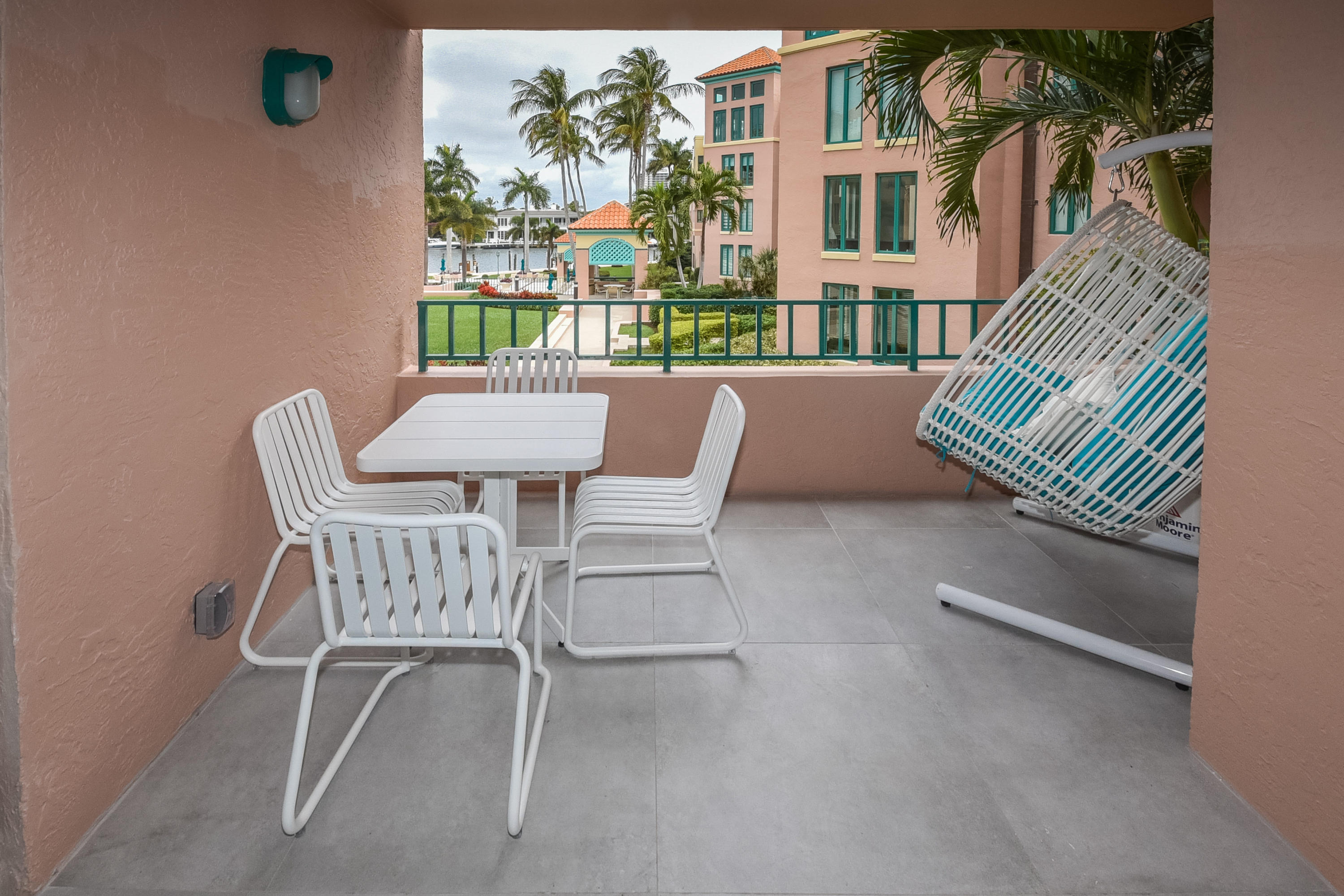 120 SE 5th, Boca Raton FL 33432