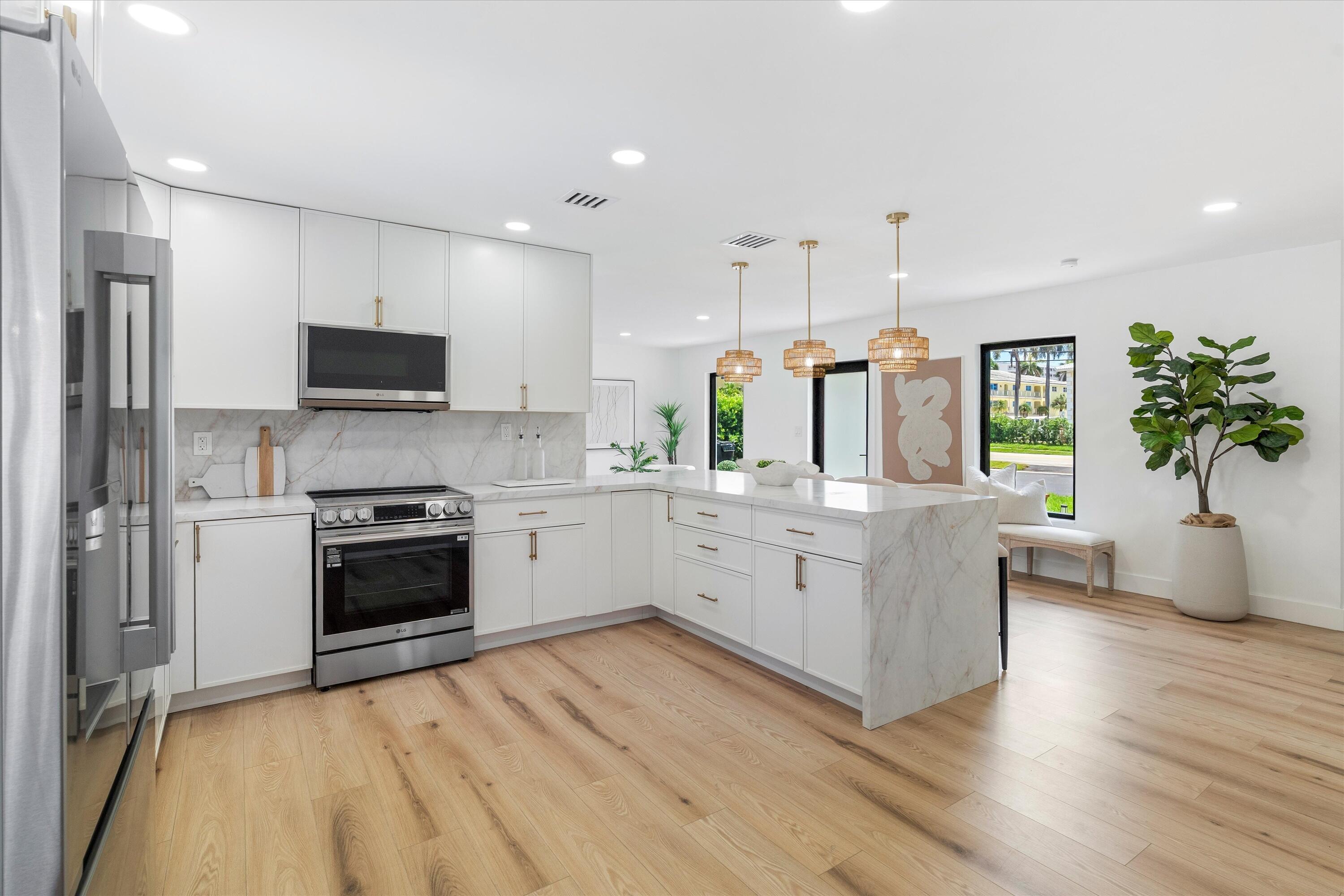 4721 Bayview, Fort Lauderdale FL 33308