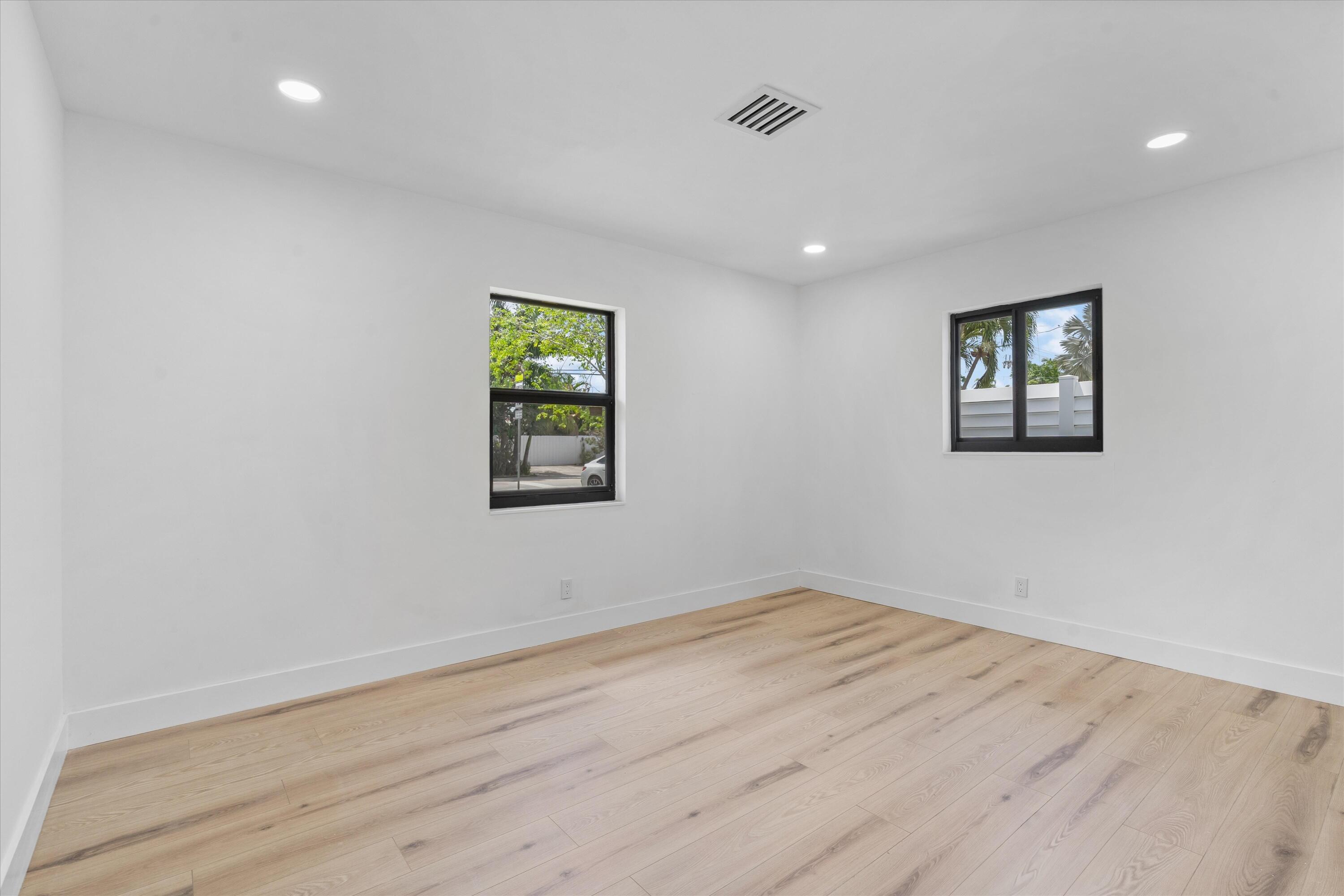 4721 Bayview, Fort Lauderdale FL 33308