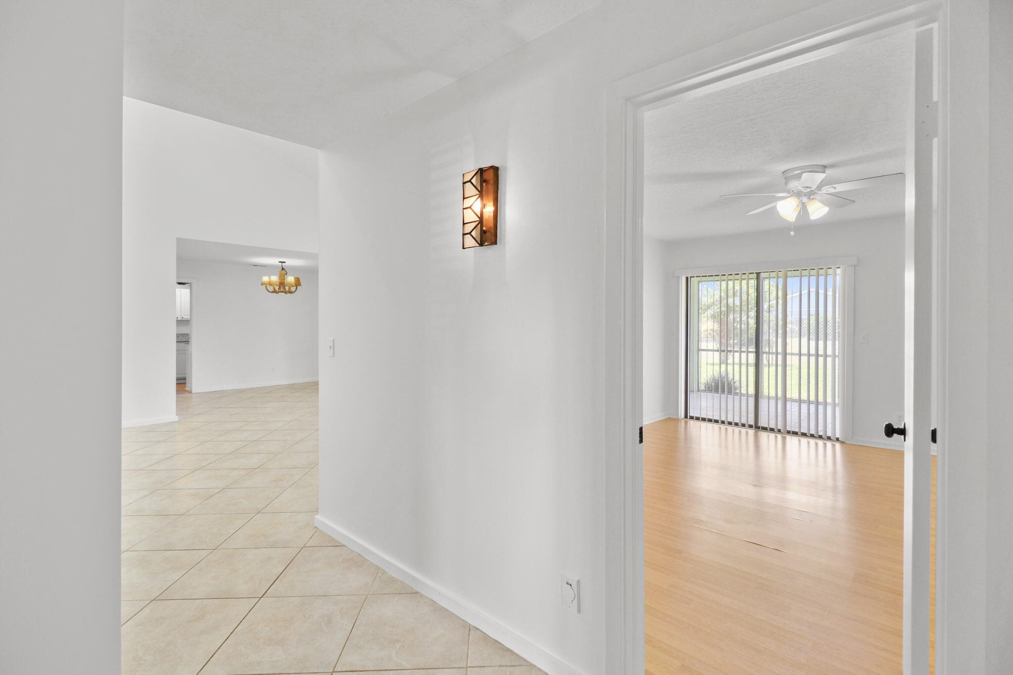 65 W Pinehill Trl, Tequesta FL 33469