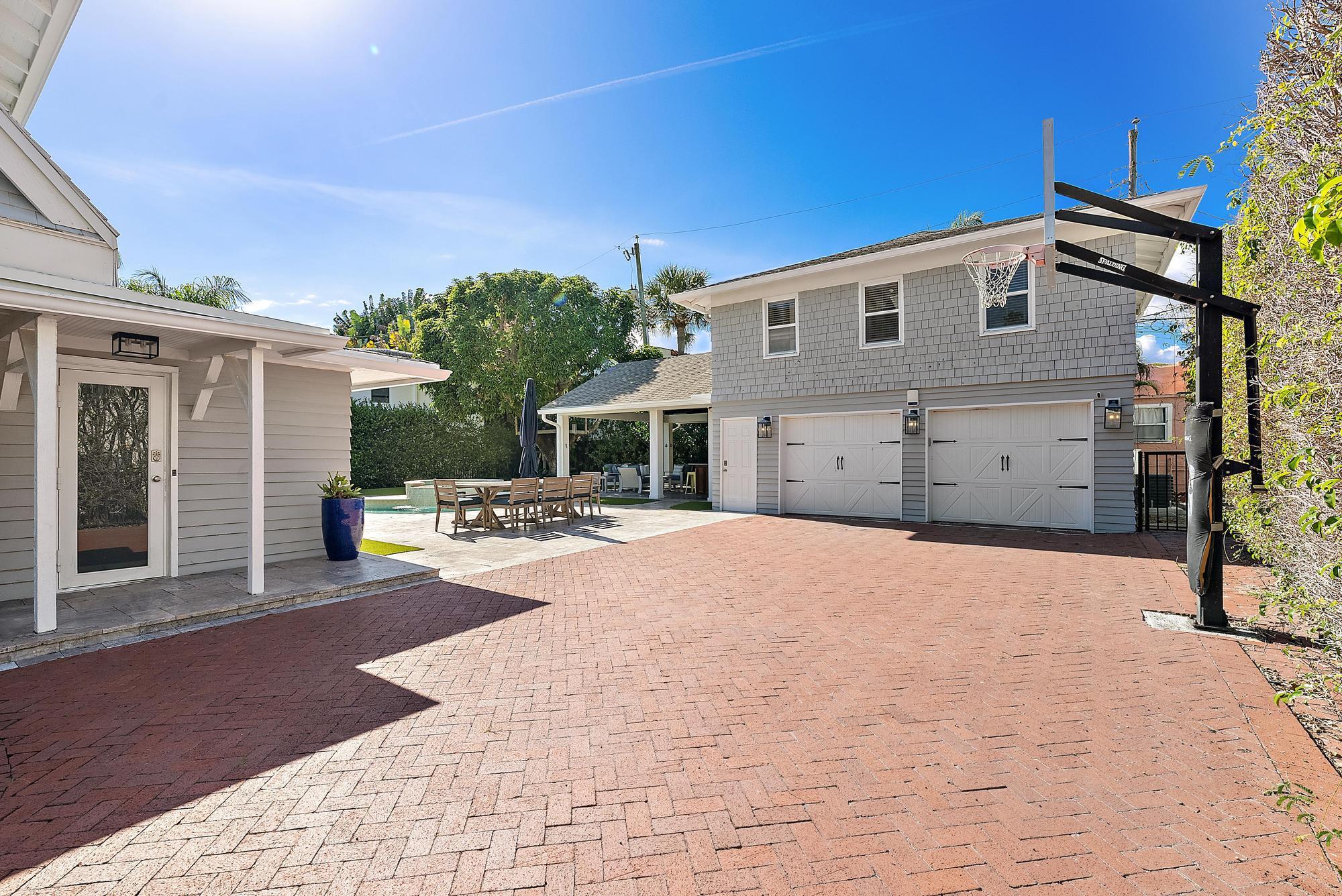 3109 Washington, West Palm Beach FL 33405