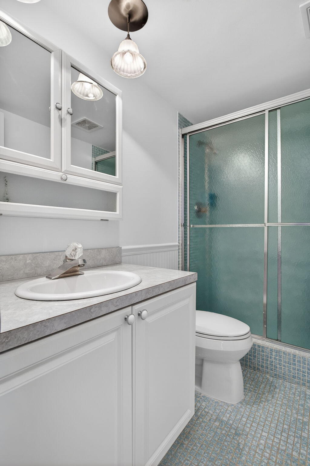 3150 NE 48th #104, Lighthouse Point FL 33064