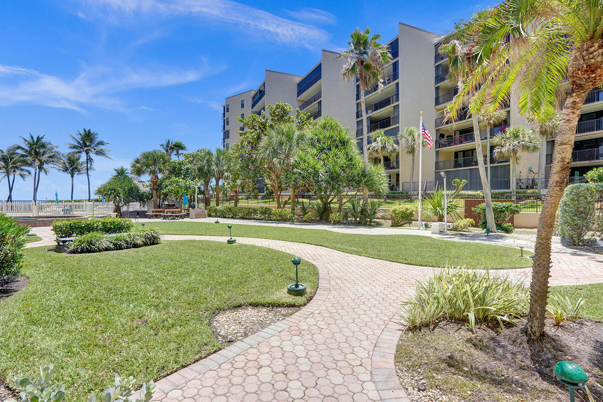 1169 Hillsboro #203, Hillsboro Beach FL 33062
