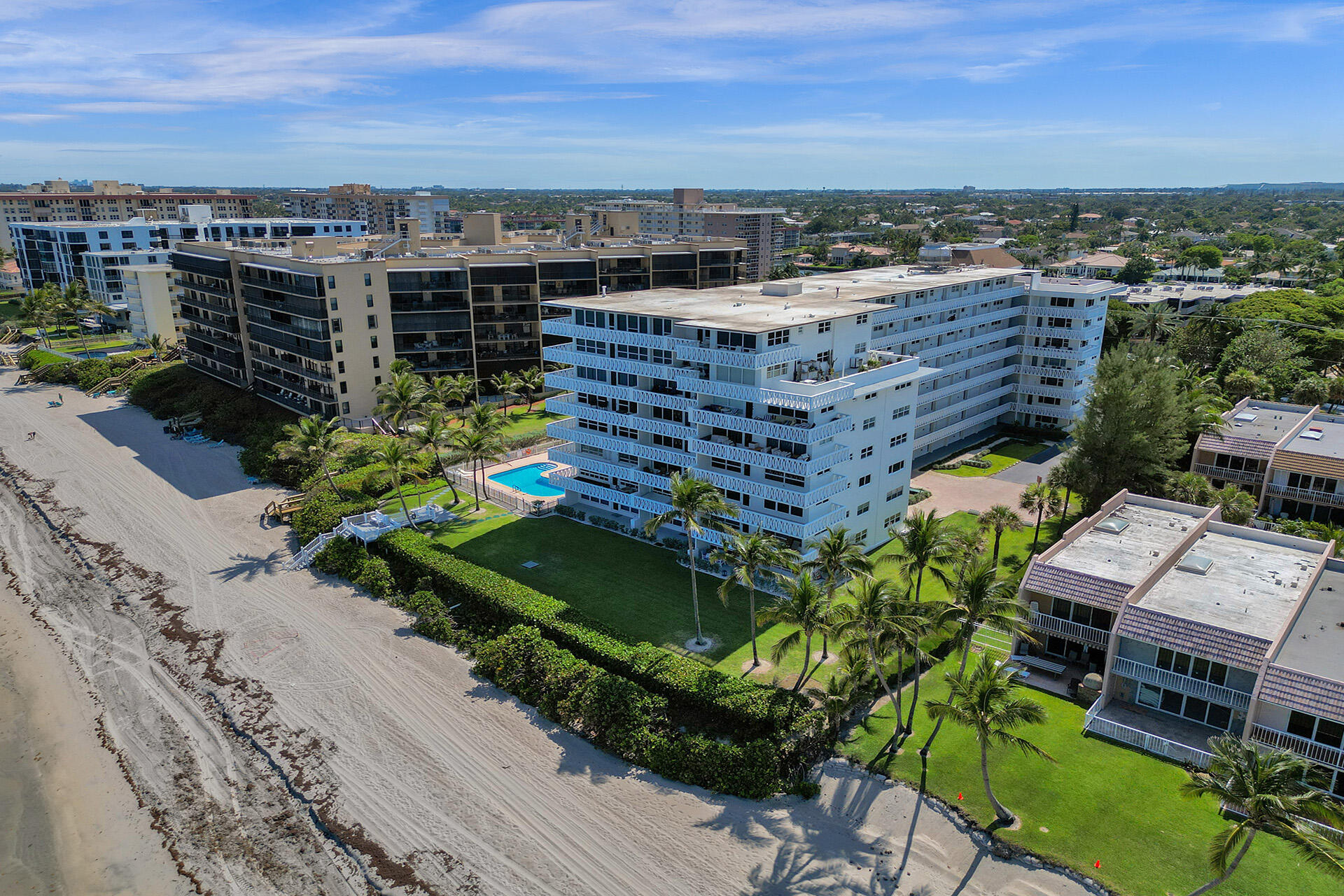 1169 Hillsboro #203, Hillsboro Beach FL 33062