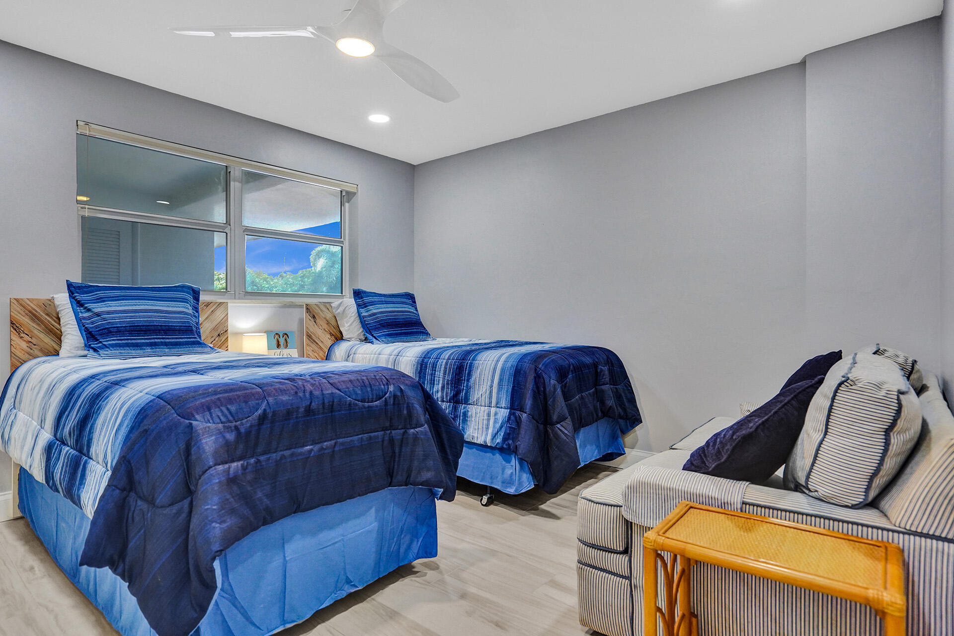 1169 Hillsboro #203, Hillsboro Beach FL 33062