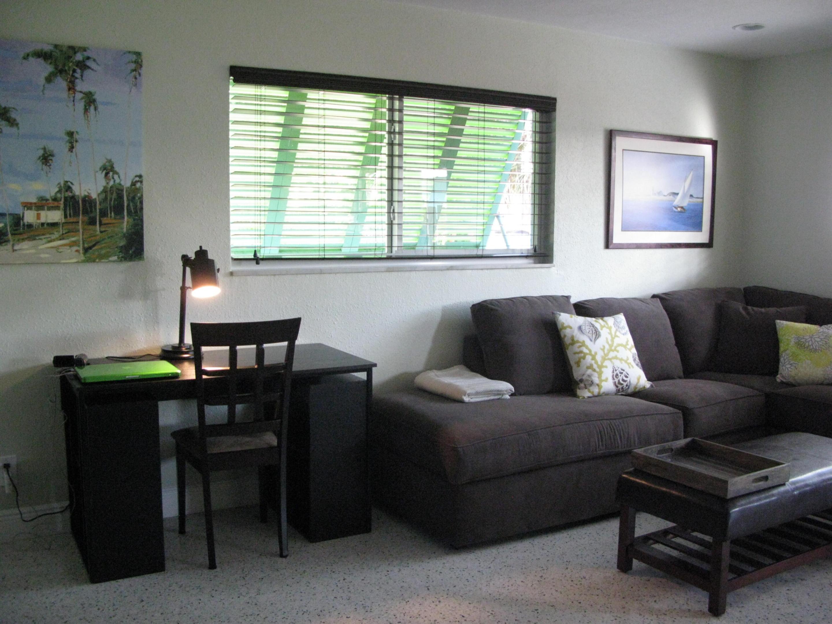 13767 Oleander #E, Juno Beach FL 33408