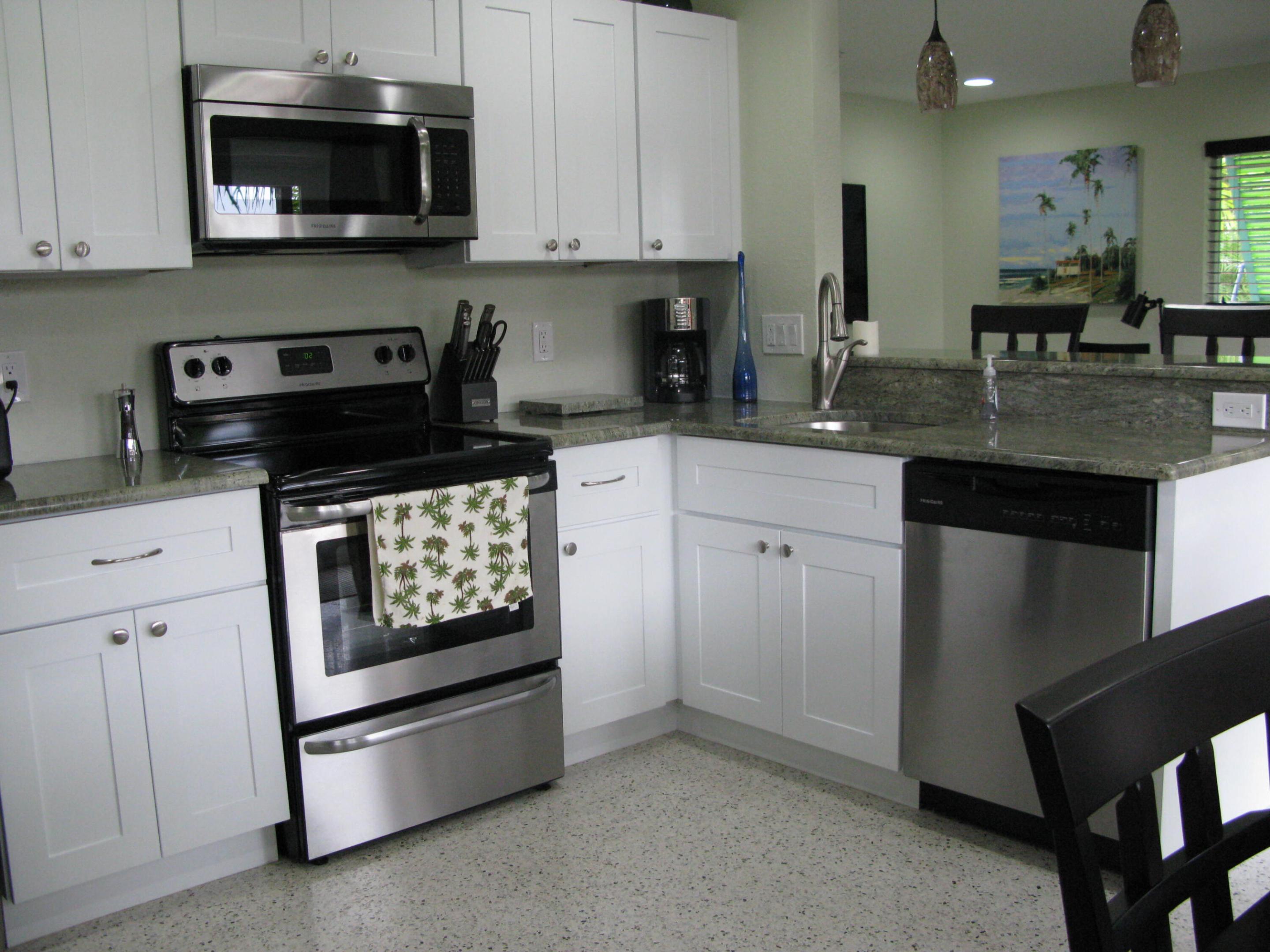 13767 Oleander #E, Juno Beach FL 33408