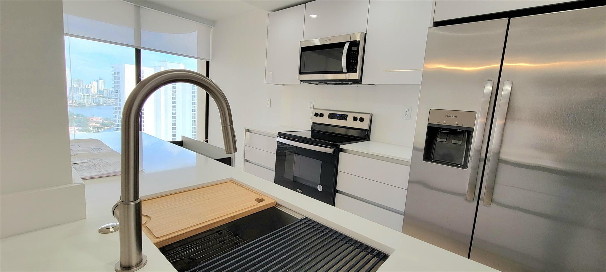 19355 Turnberry #23f, Aventura FL 33180