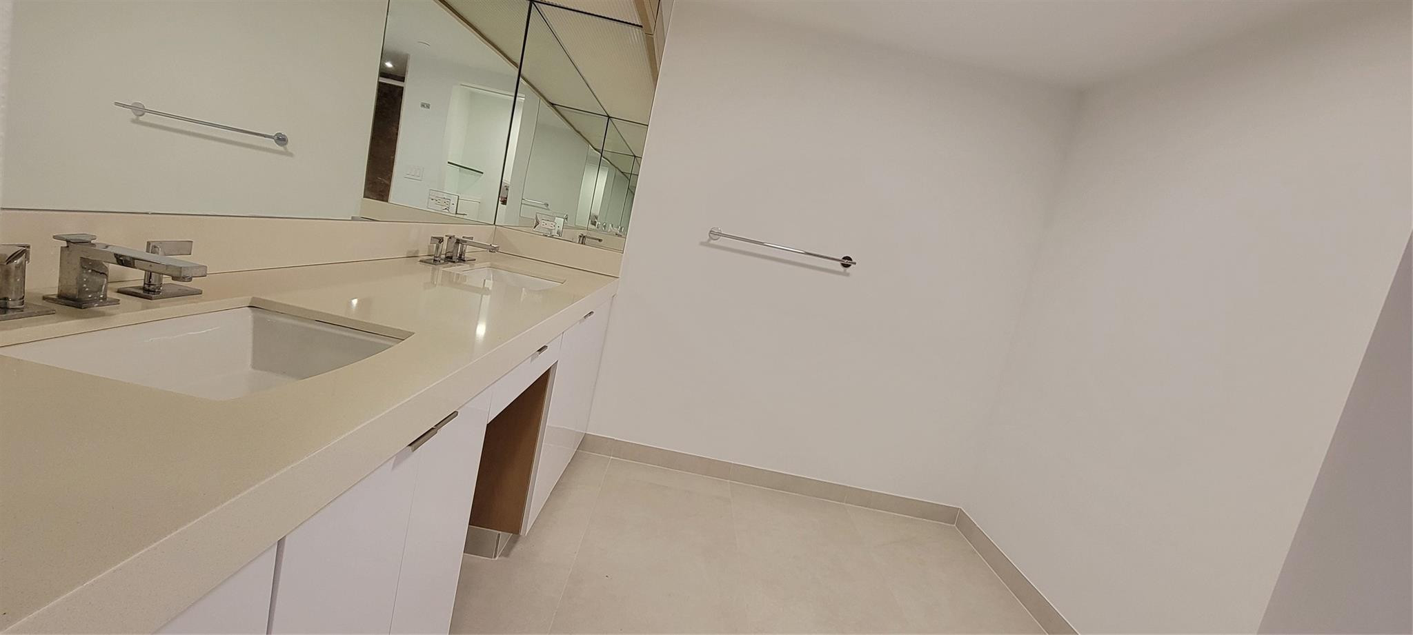 19355 Turnberry #23f, Aventura FL 33180