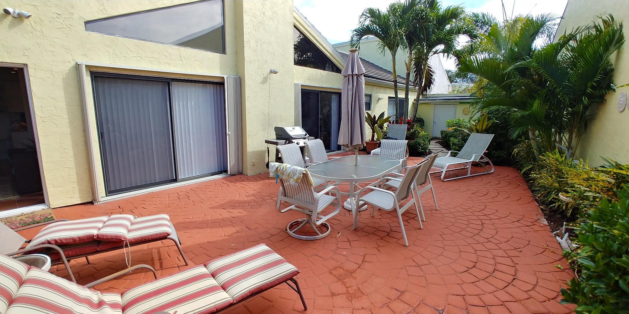 17042 Traverse, Jupiter FL 33477