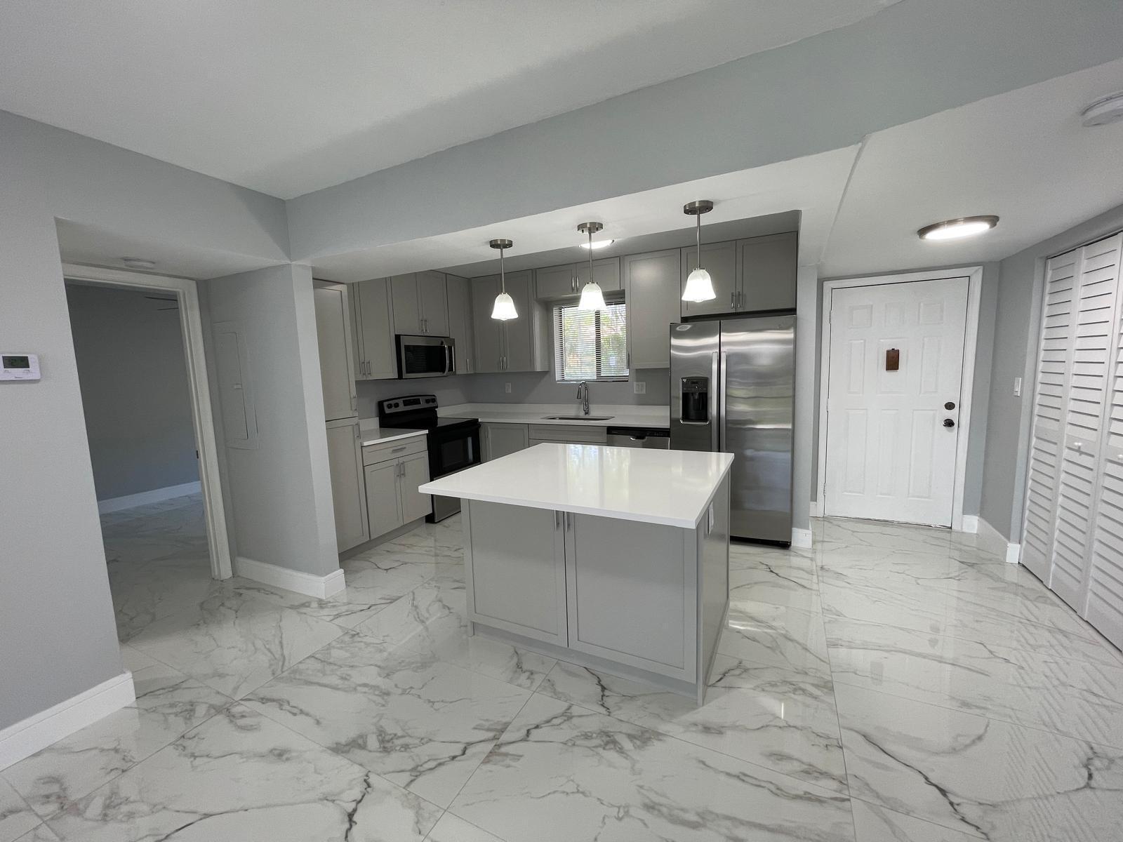 9509 SW 1st, Coral Springs FL 33071