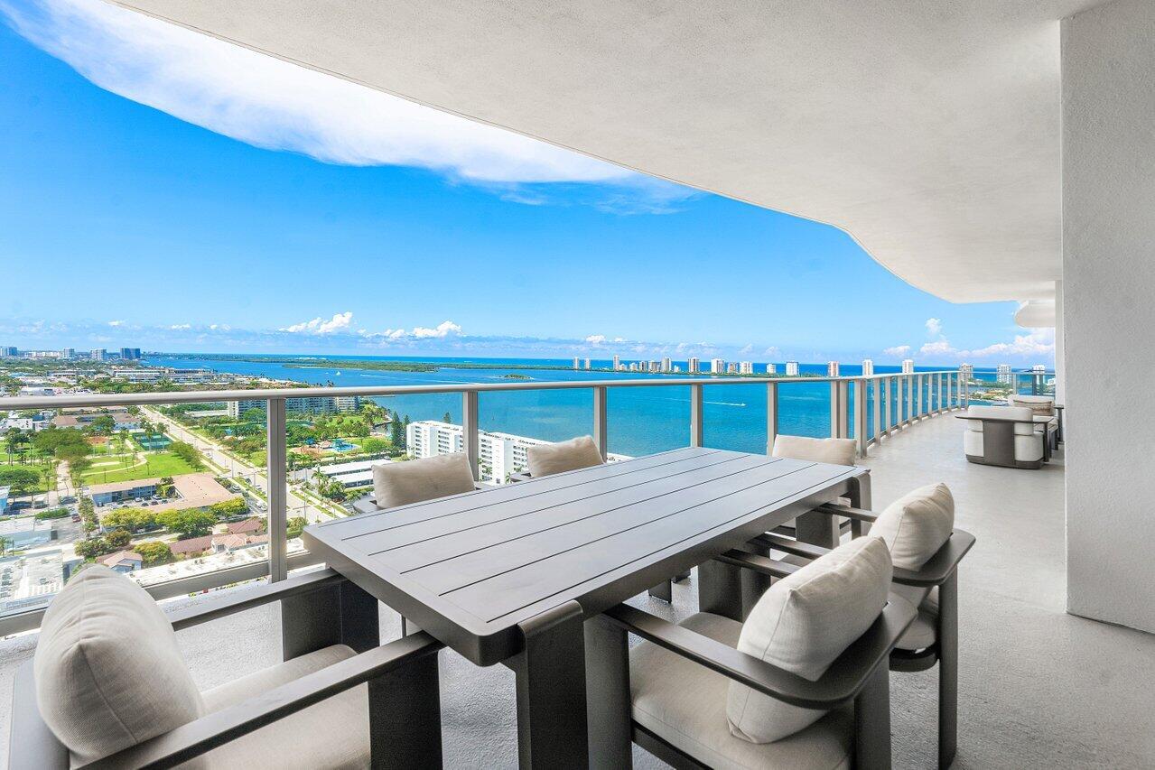220 Lake Shore #2109, Lake Park FL 33403