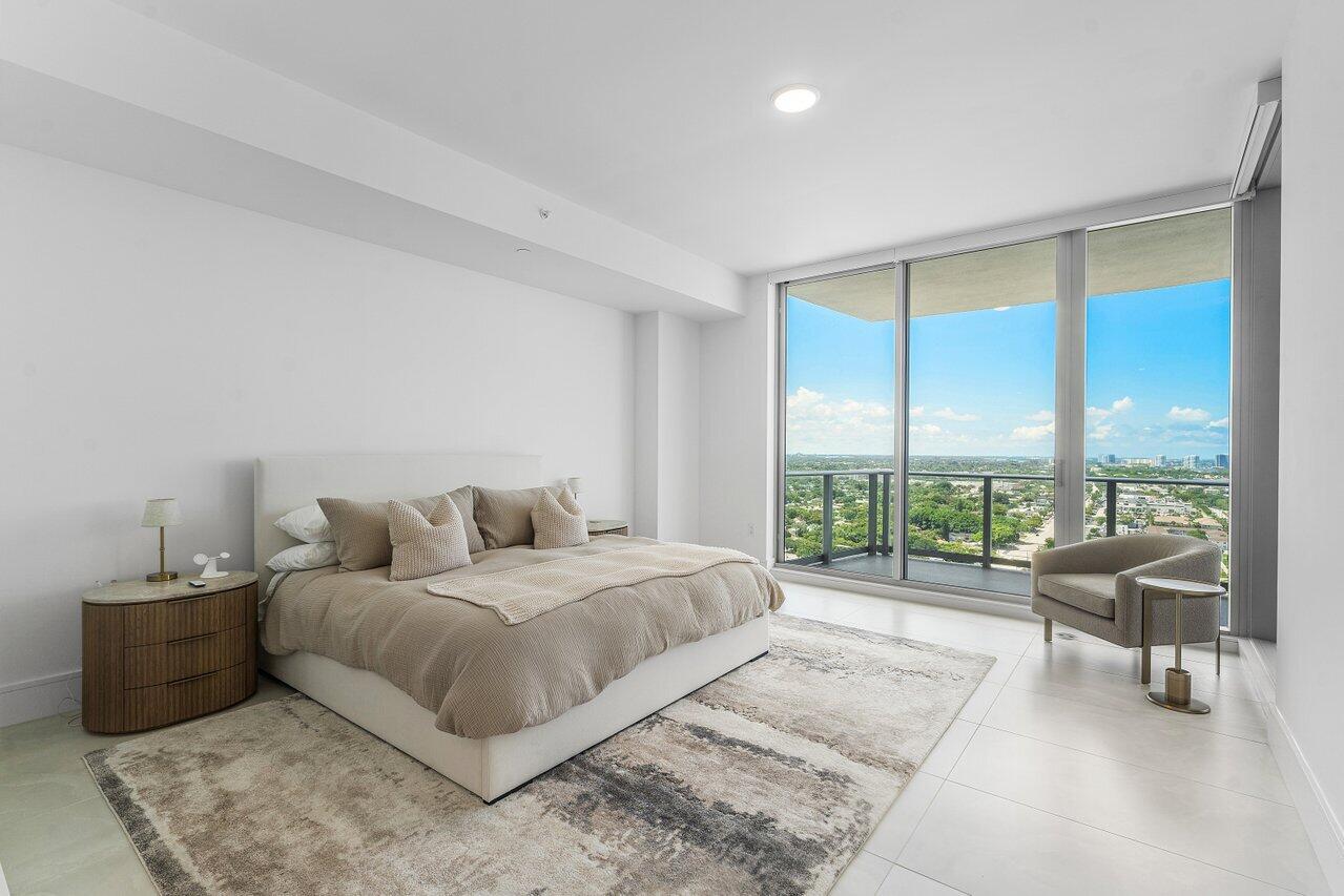 220 Lake Shore #2109, Lake Park FL 33403