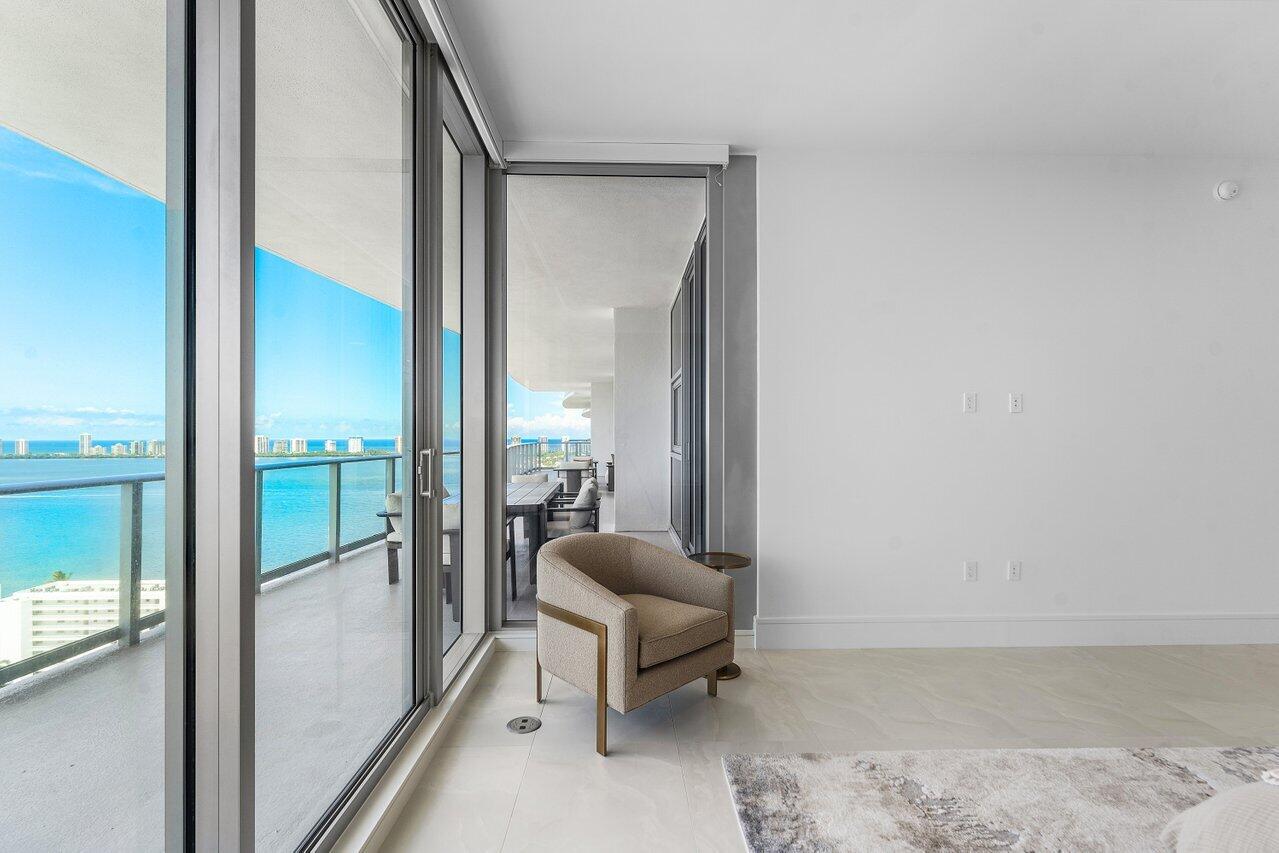 220 Lake Shore #2109, Lake Park FL 33403