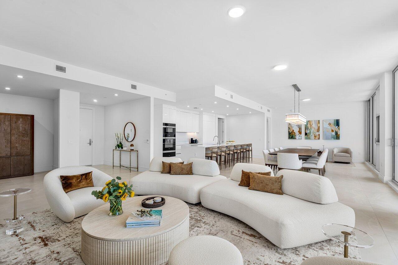 220 Lake Shore #2109, Lake Park FL 33403