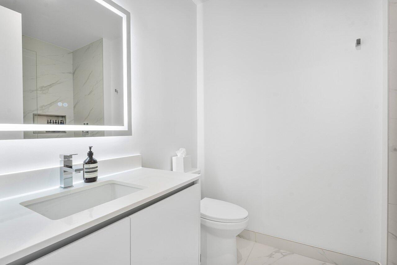 220 Lake Shore #2109, Lake Park FL 33403