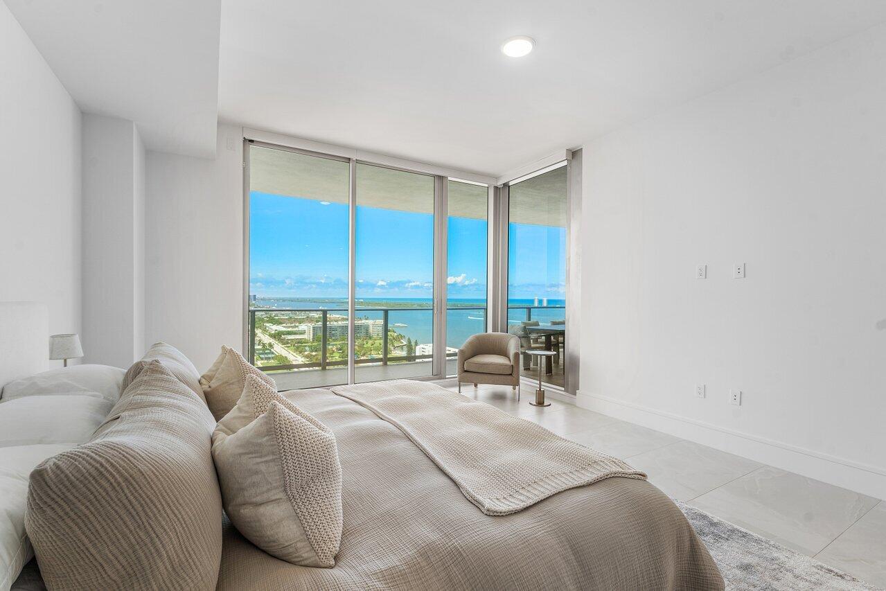 220 Lake Shore #2109, Lake Park FL 33403
