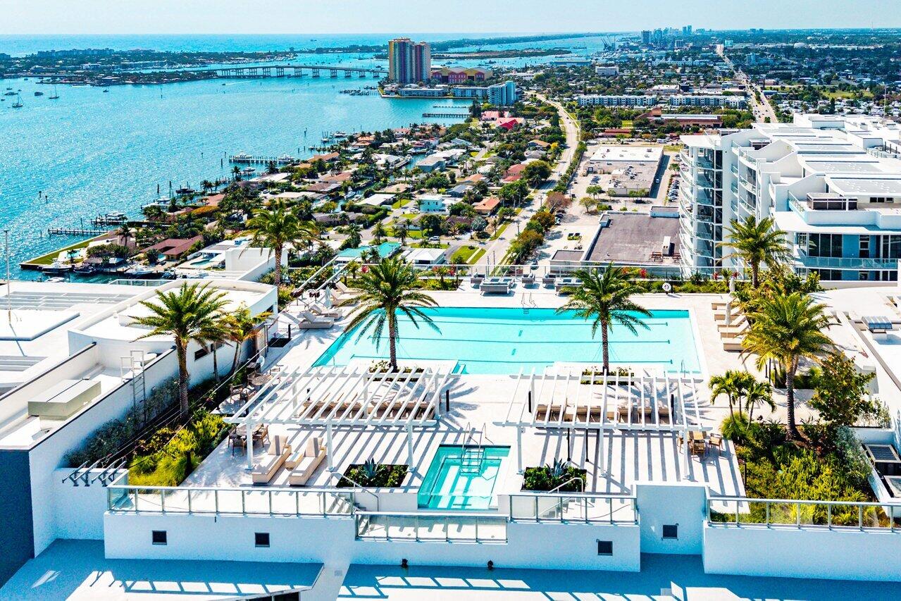 220 Lake Shore #2109, Lake Park FL 33403