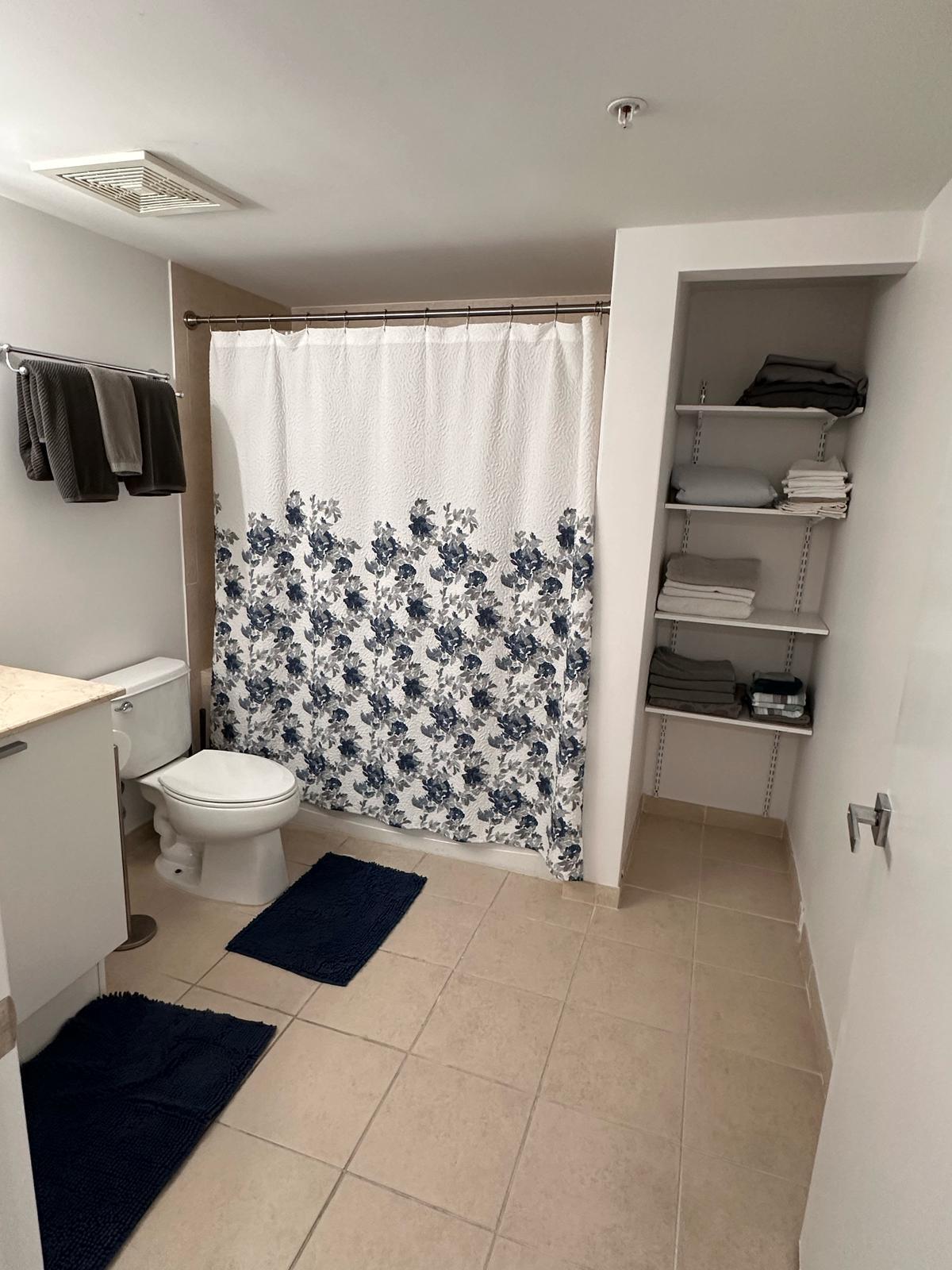 16699 Collins #3709, Sunny Isles Beach FL 33160