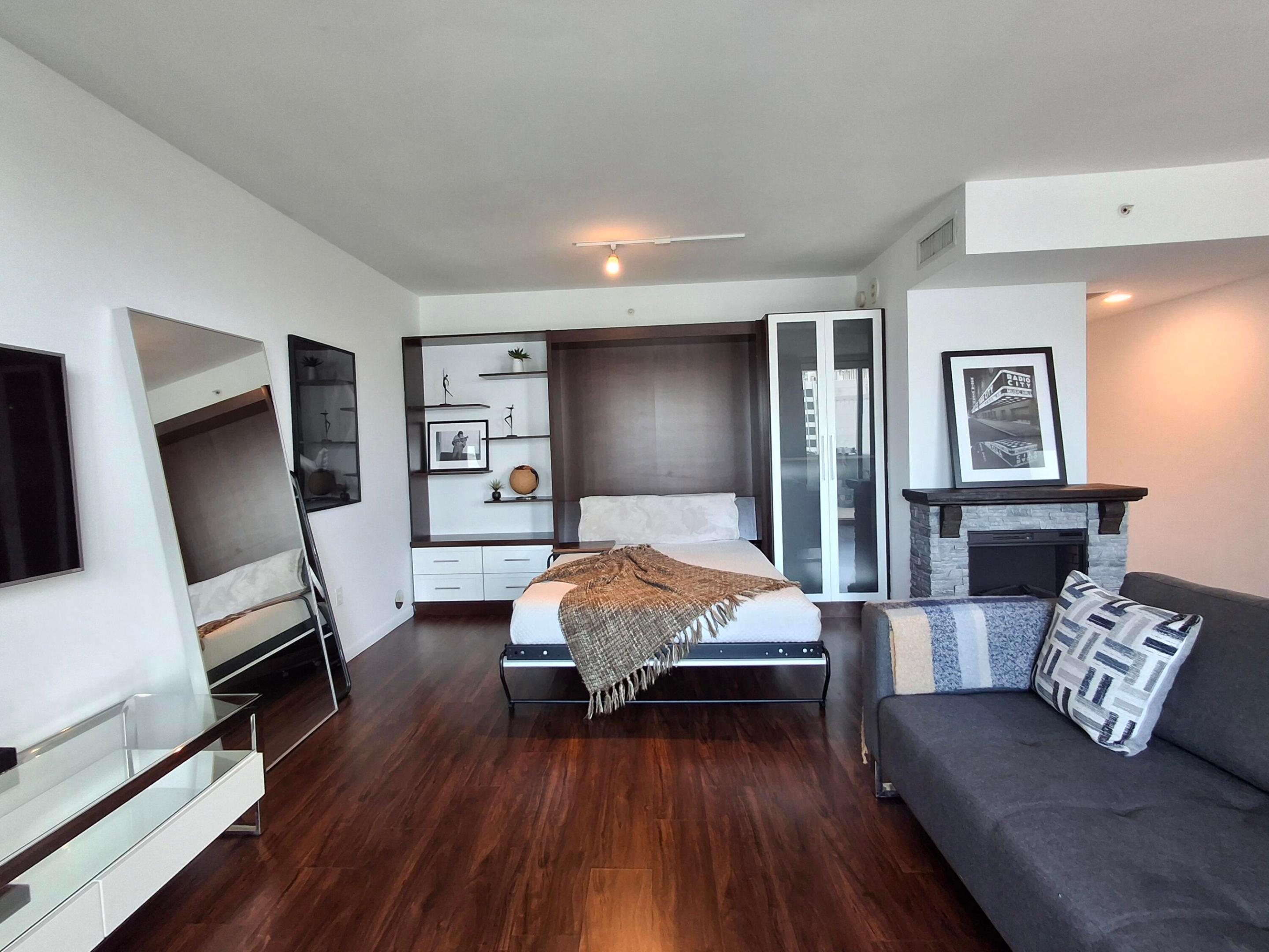 244 Biscayne #2805, Miami FL 33132