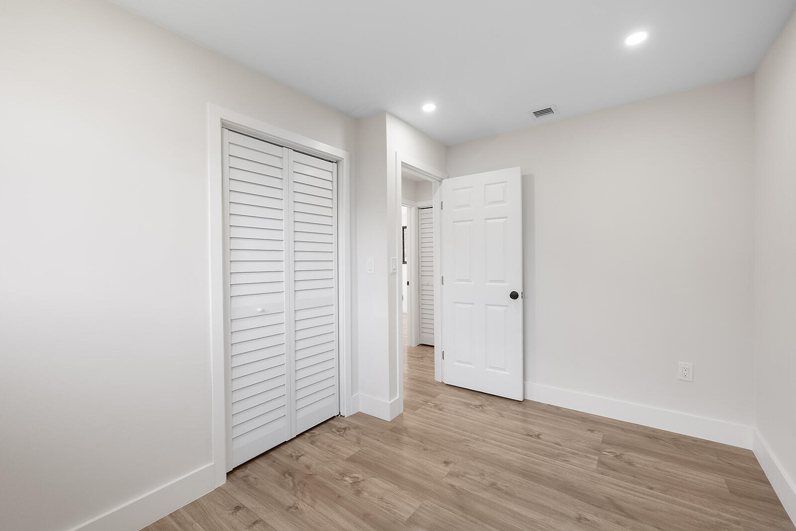 1522 NW 41st, Miami FL 33142