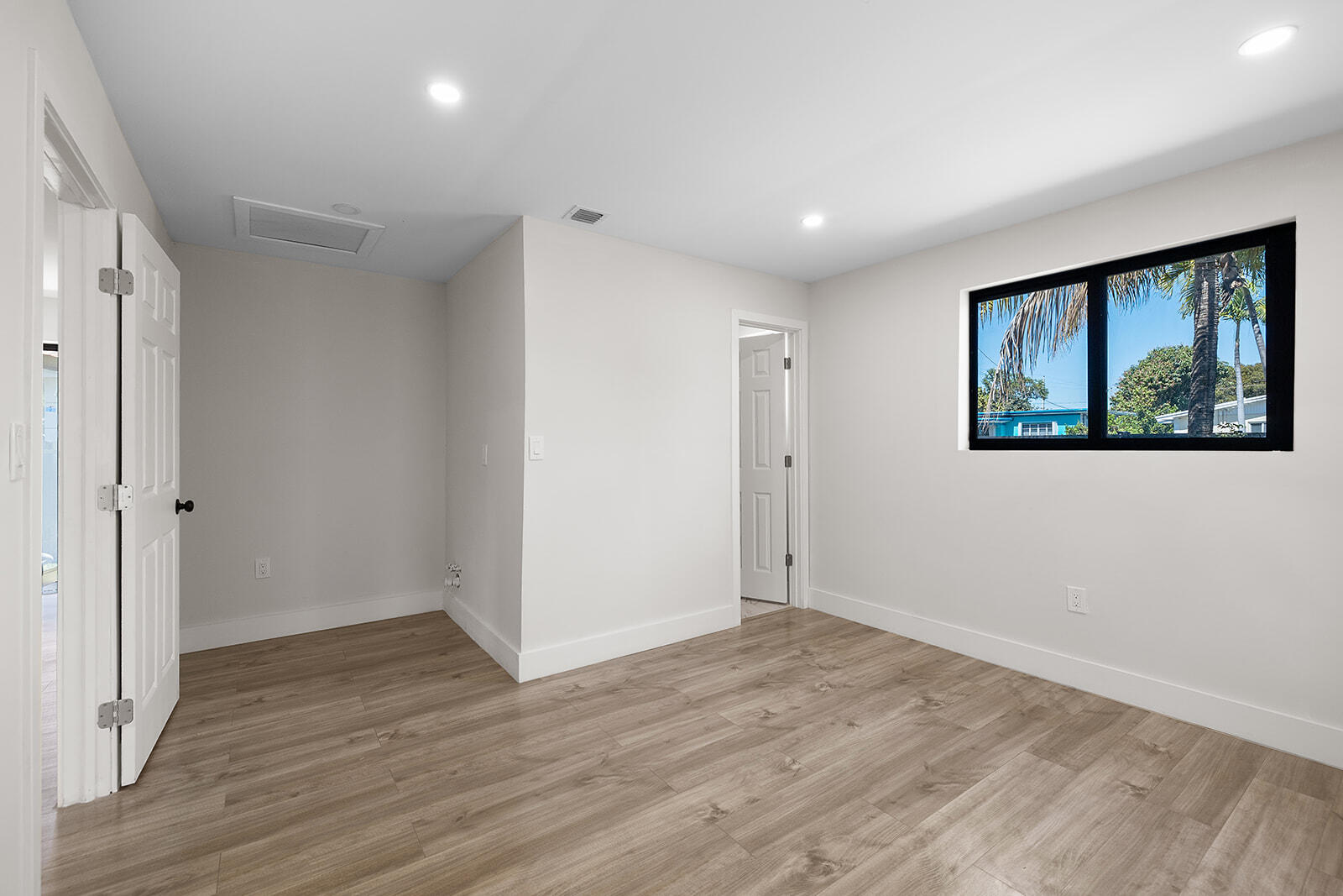 1522 NW 41st, Miami FL 33142