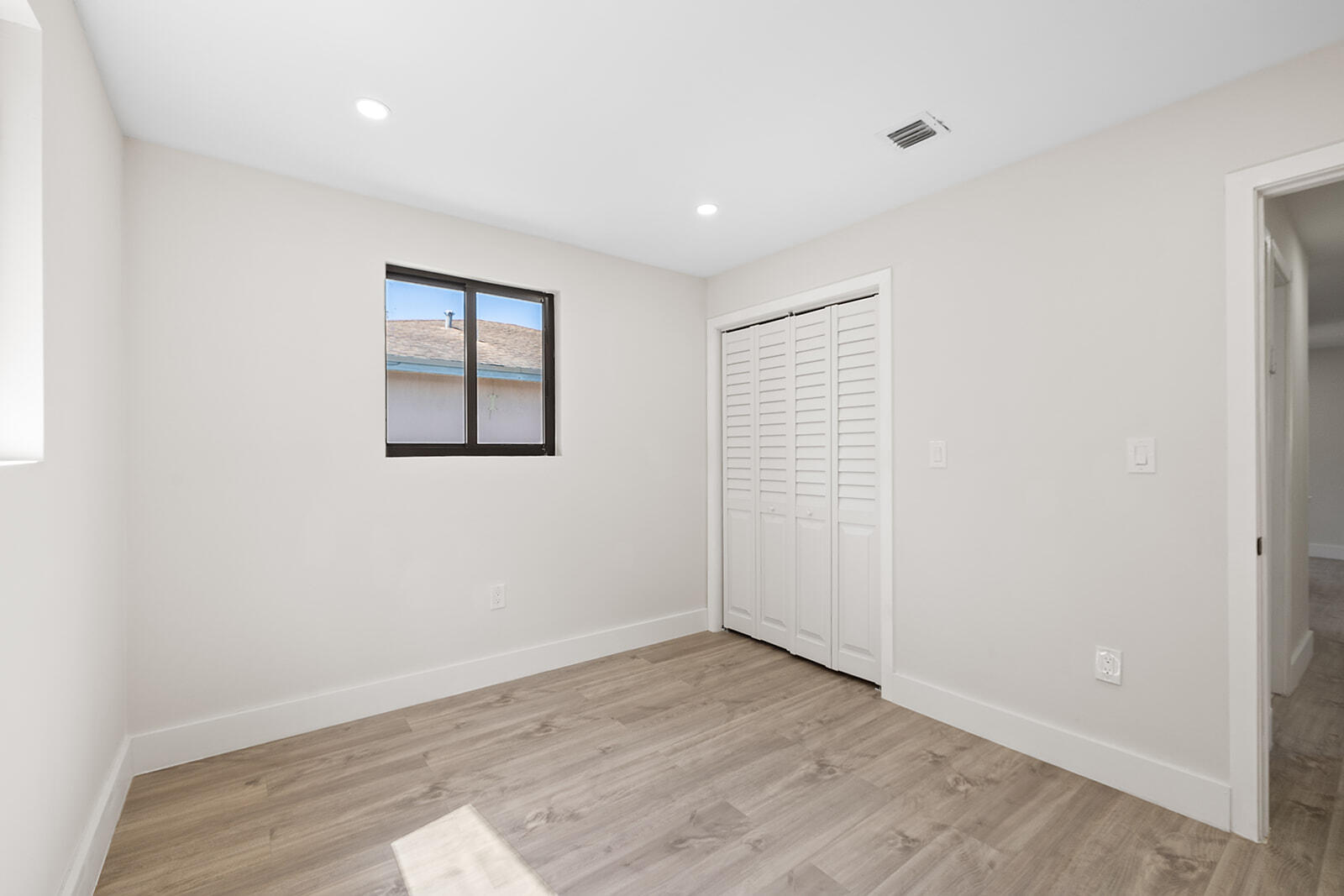 1522 NW 41st, Miami FL 33142