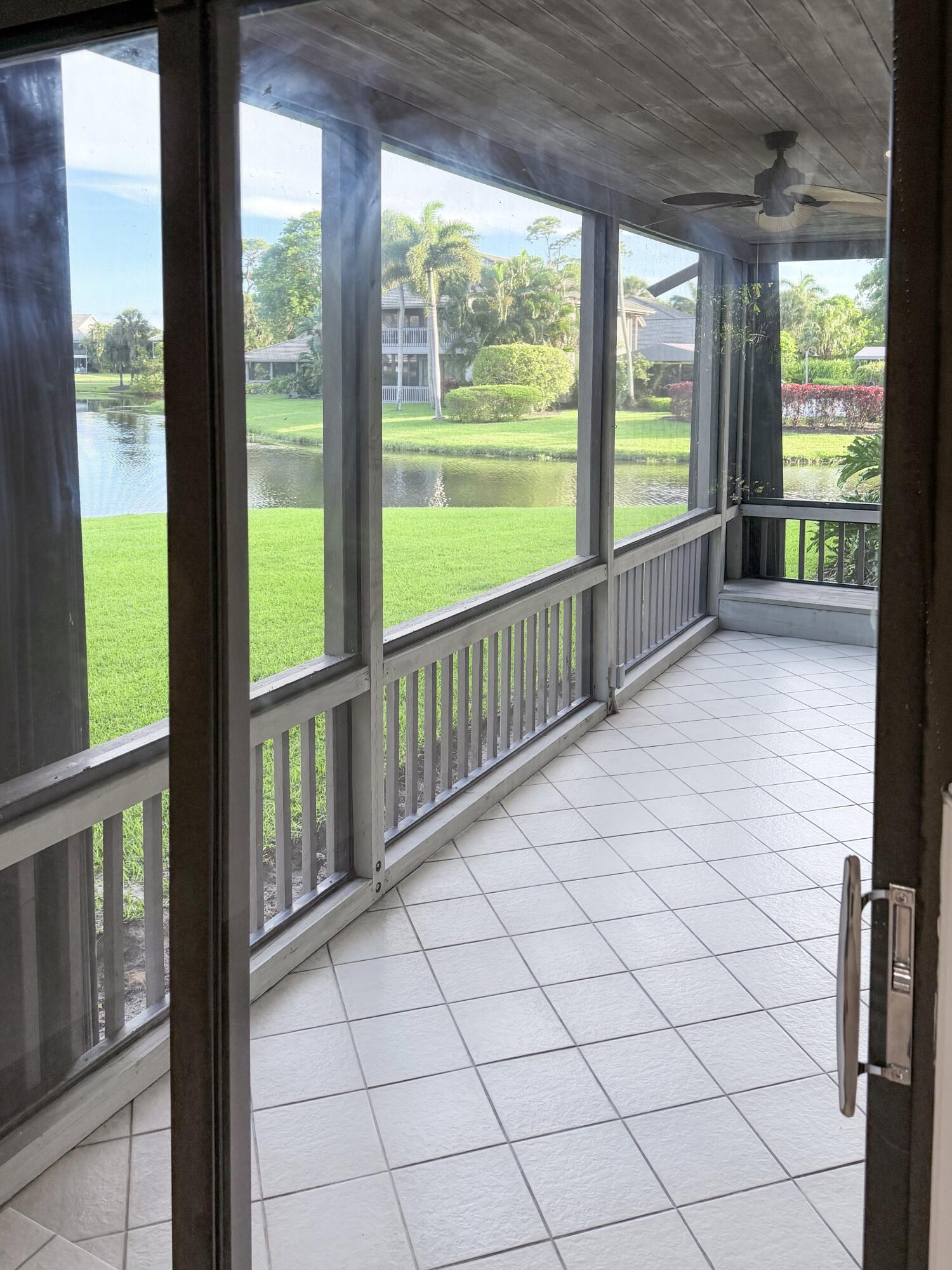 7094 Rain Forest #H-7-l, Boca Raton FL 33434