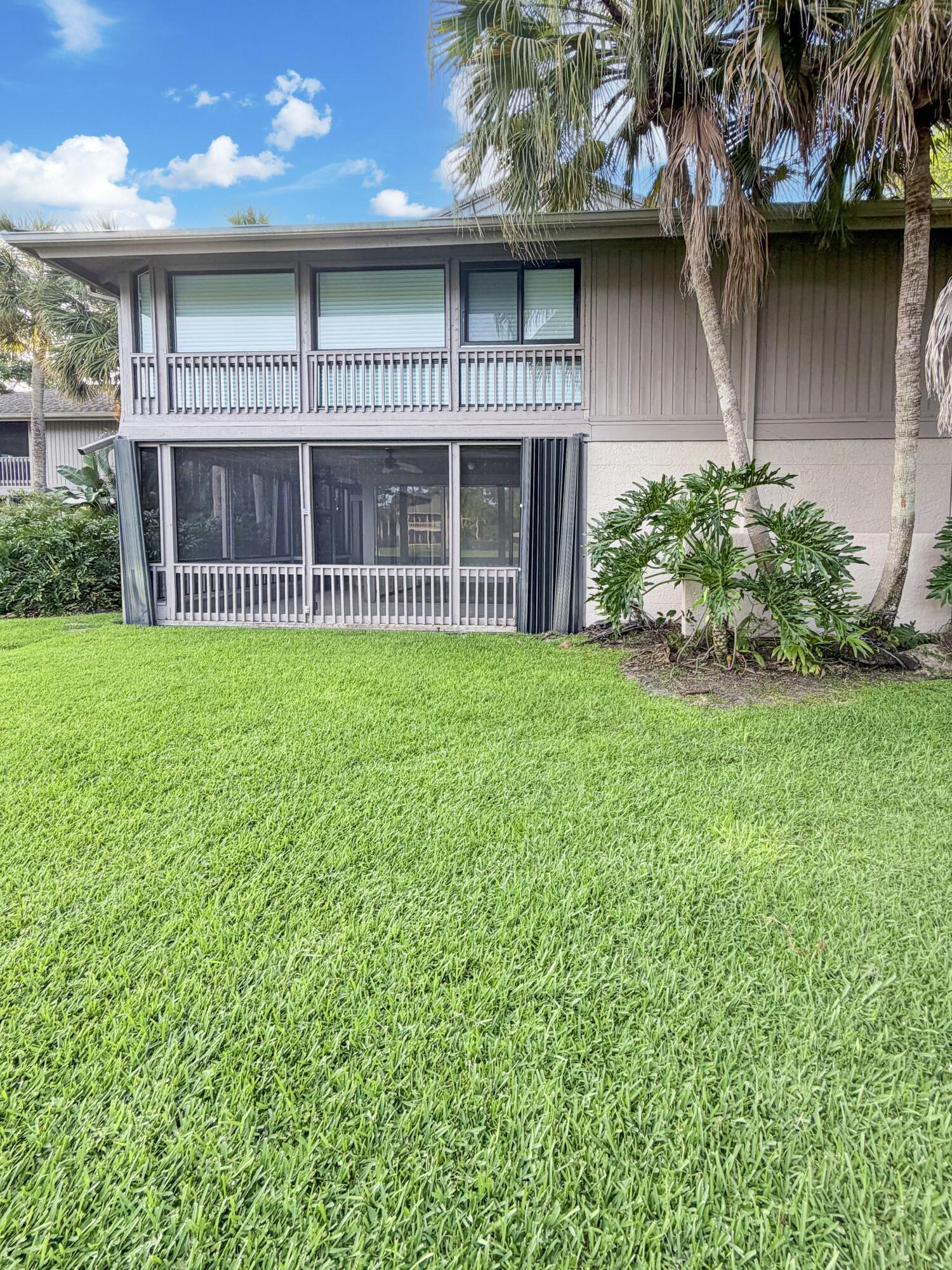 7094 Rain Forest #H-7-l, Boca Raton FL 33434