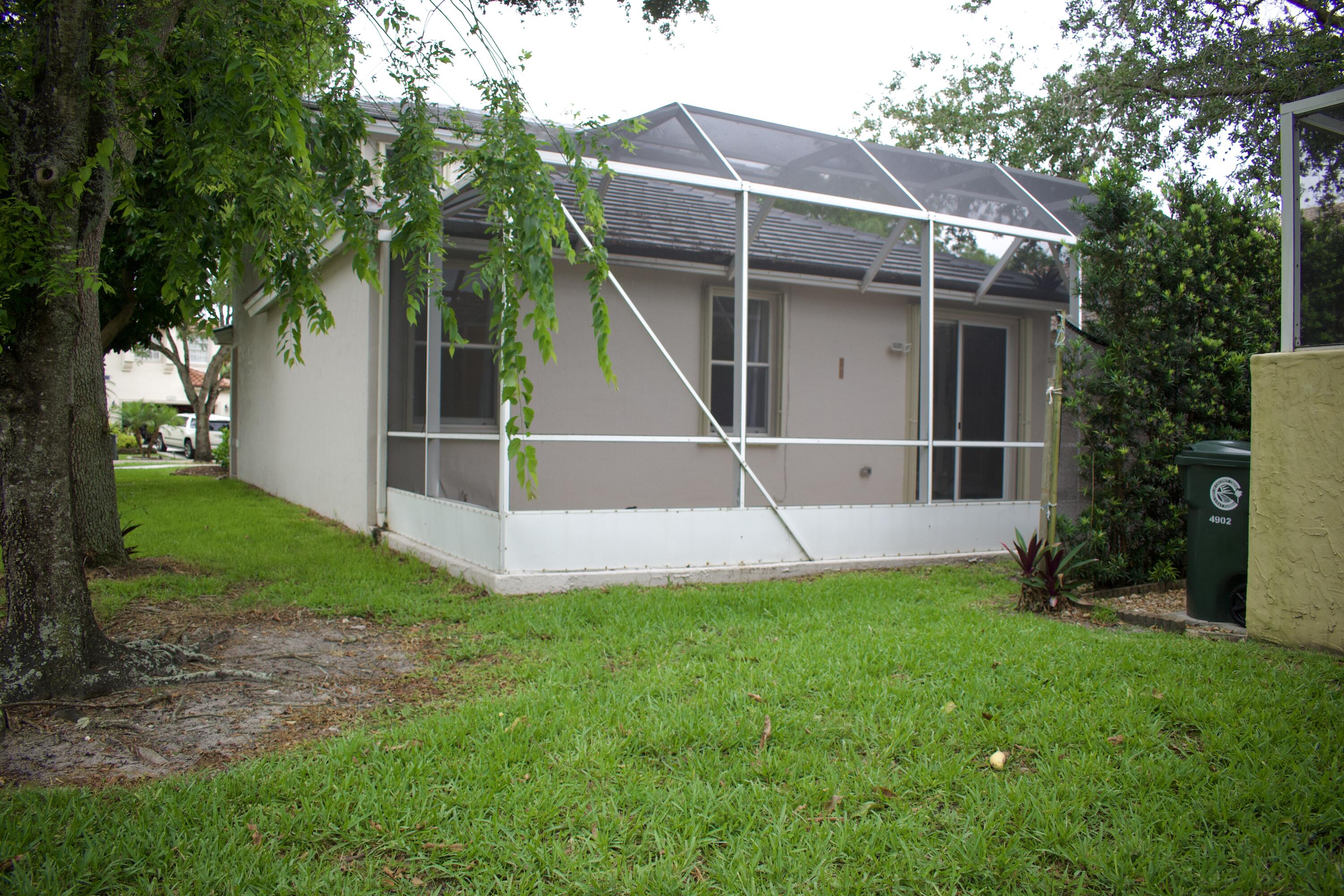 4907 Pelican, Coconut Creek FL 33073