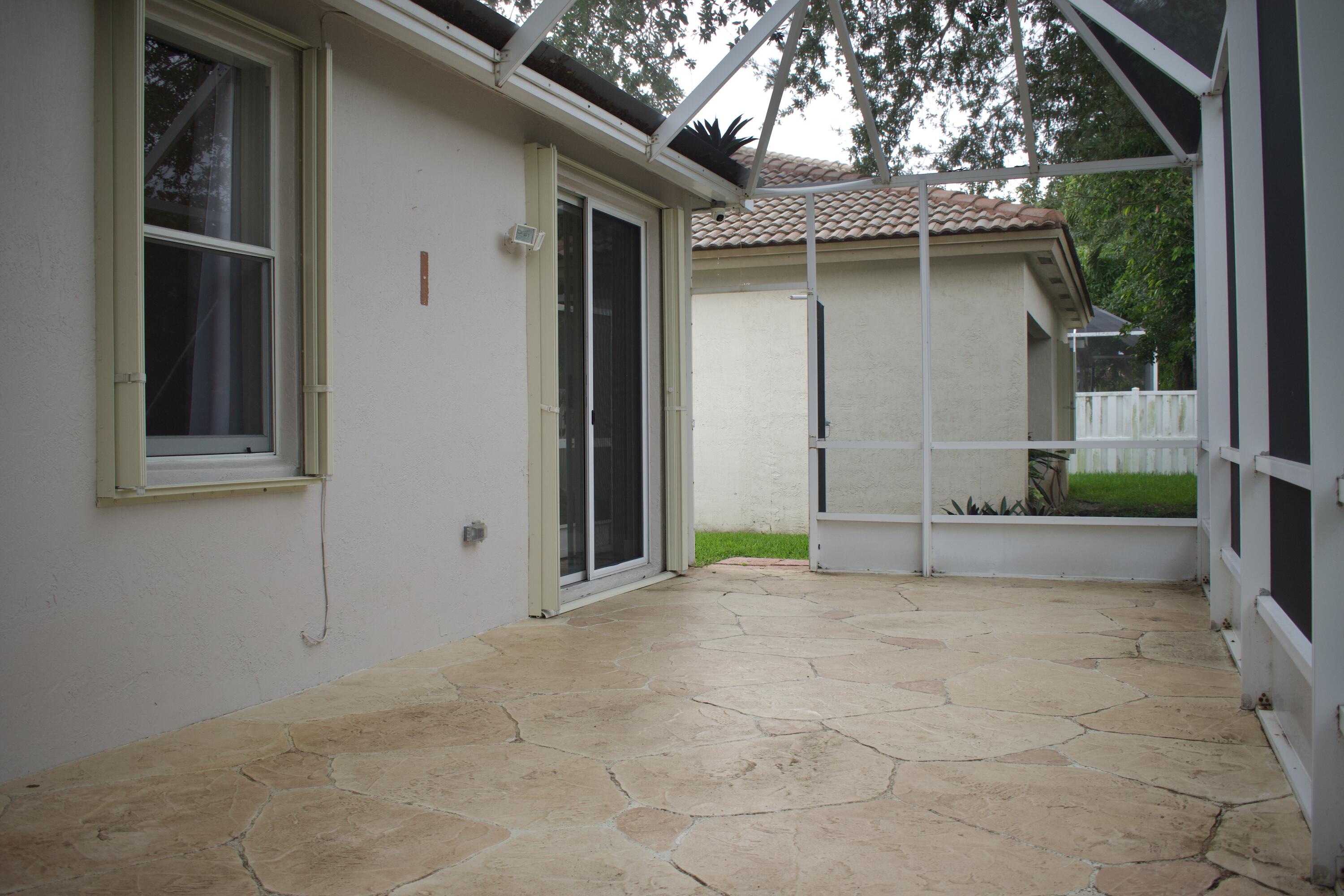 4907 Pelican, Coconut Creek FL 33073