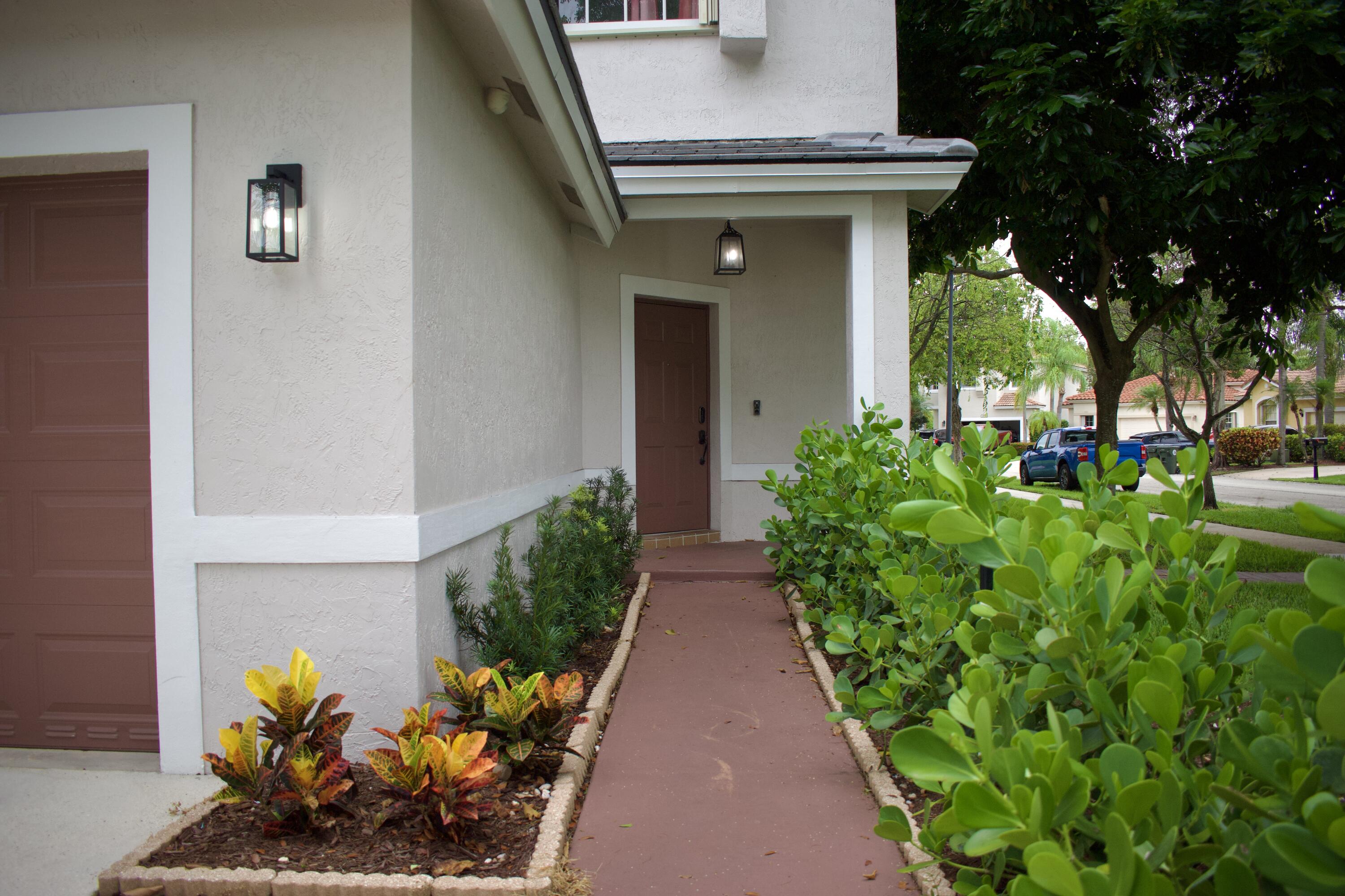4907 Pelican, Coconut Creek FL 33073