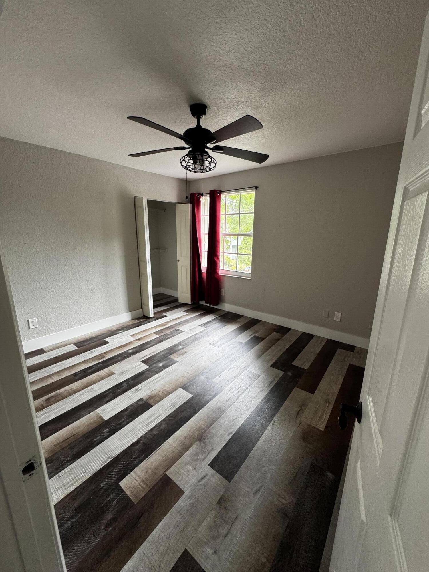 4907 Pelican, Coconut Creek FL 33073