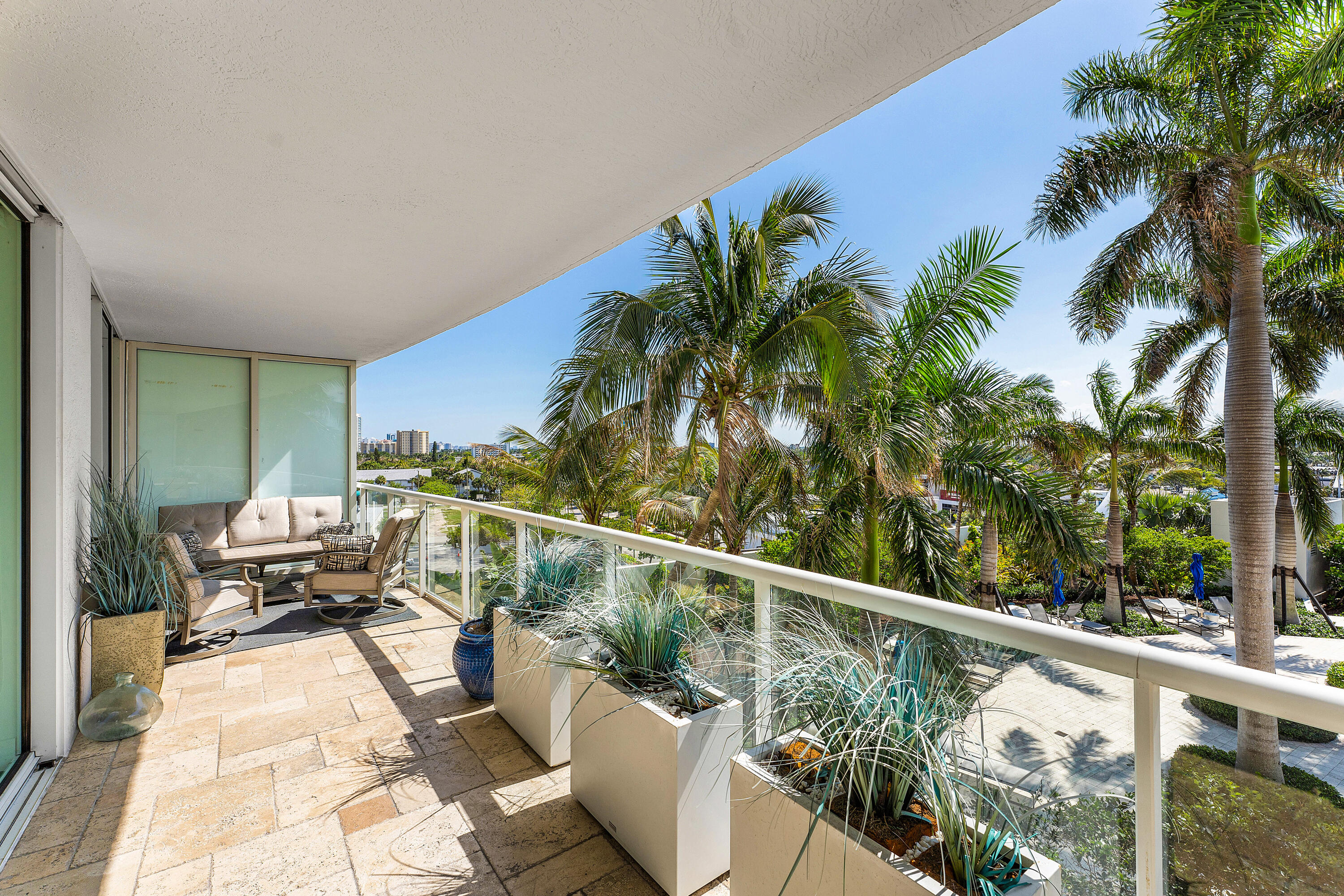 1 N Ocean #513, Pompano Beach FL 33062