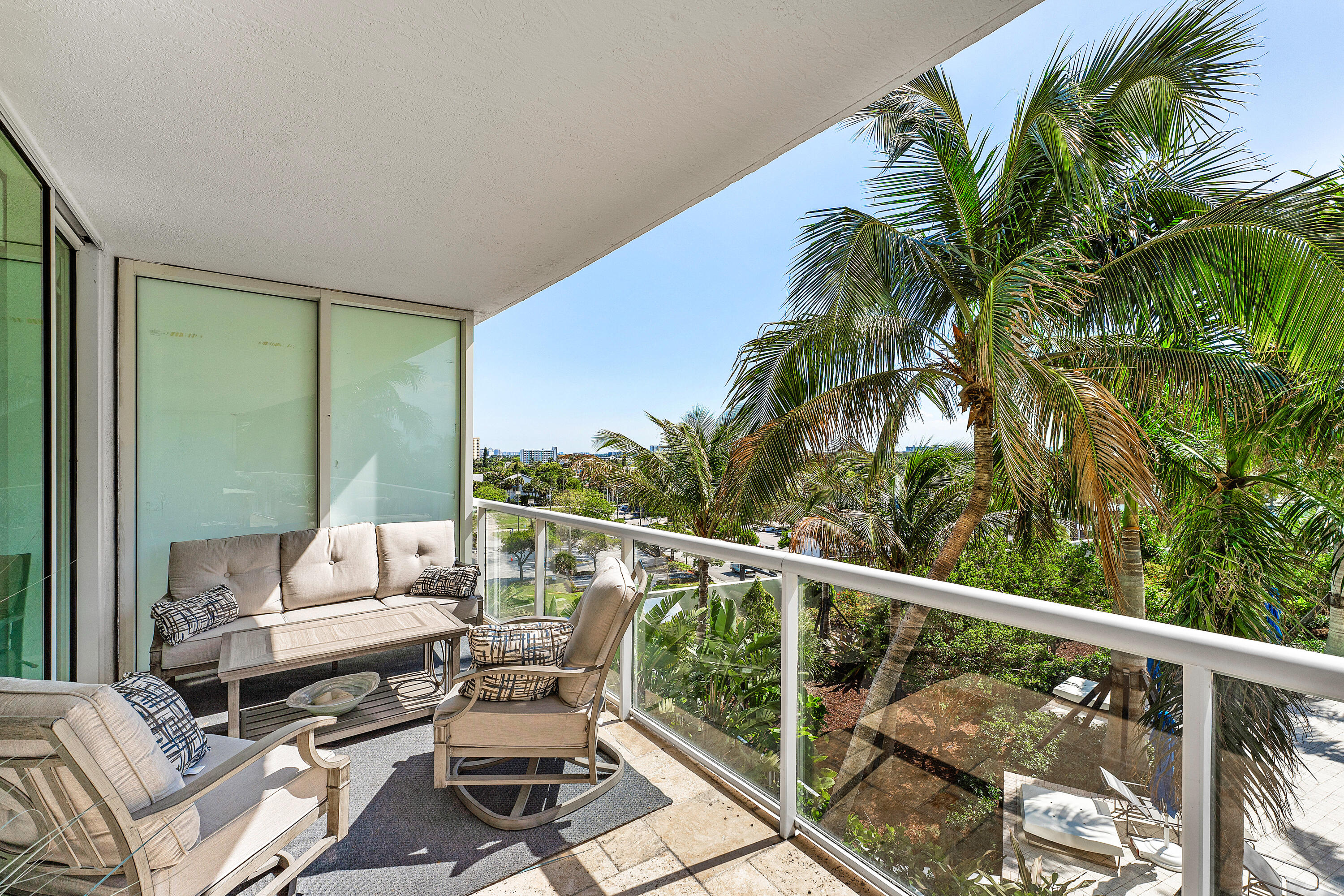 1 N Ocean #513, Pompano Beach FL 33062
