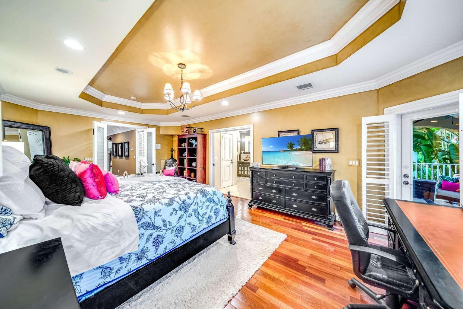 512 NE 12th, Fort Lauderdale FL 33301