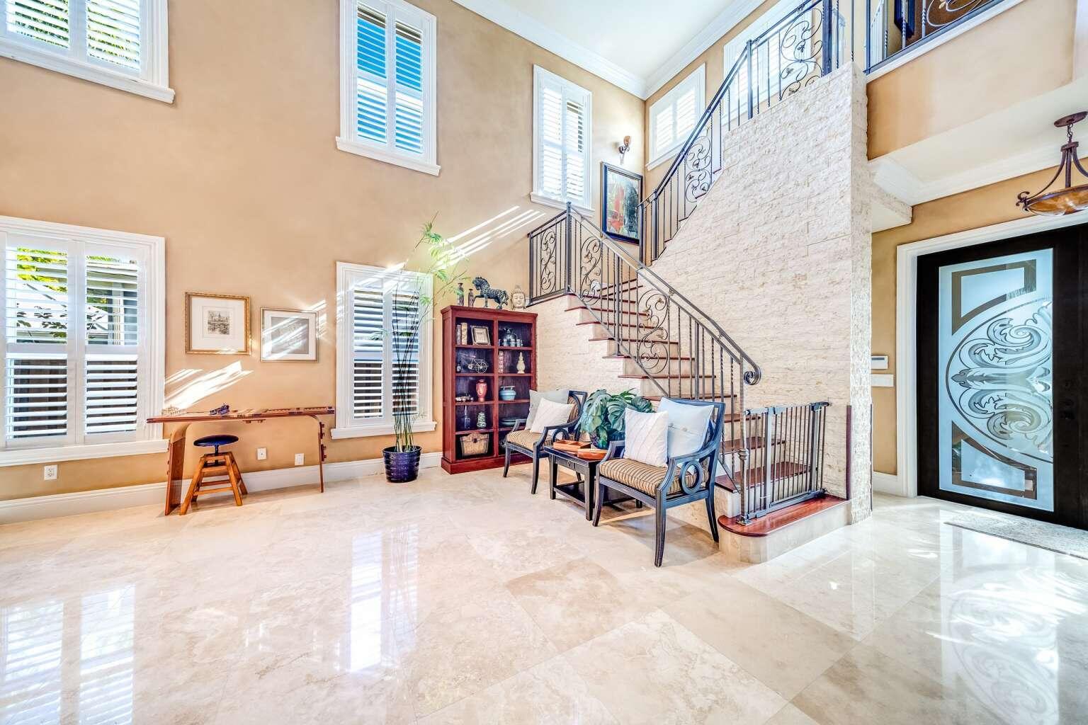 512 NE 12th, Fort Lauderdale FL 33301