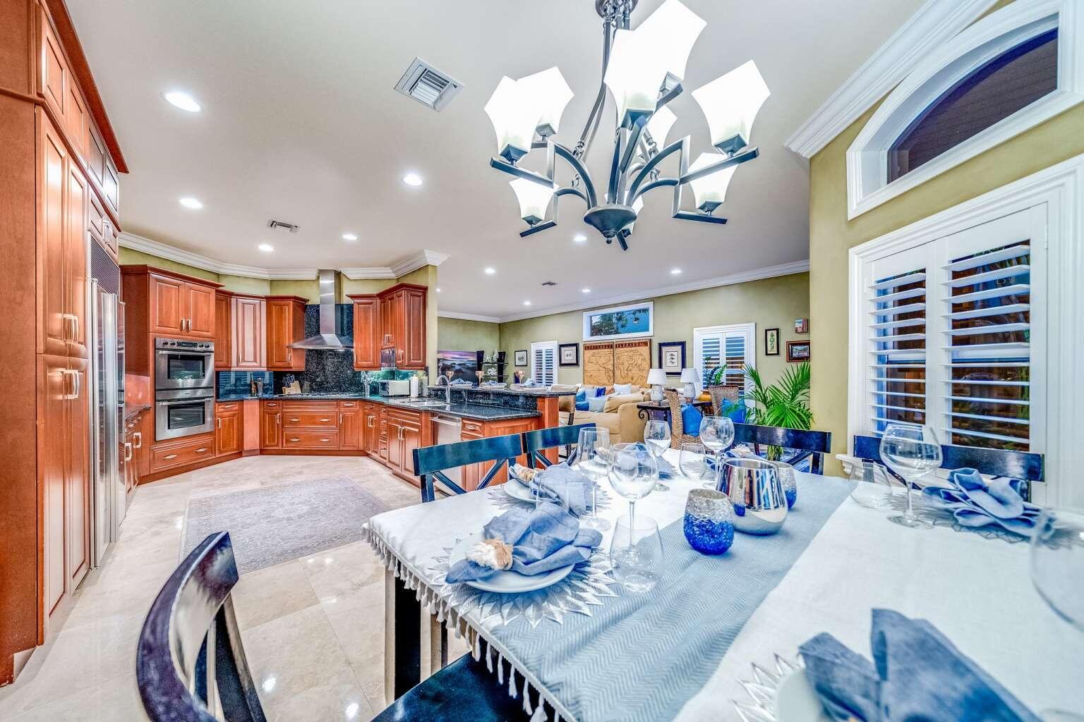 512 NE 12th, Fort Lauderdale FL 33301
