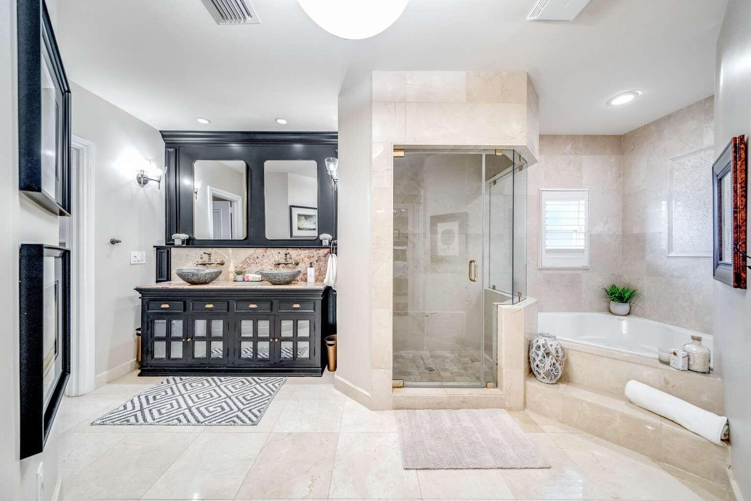 512 NE 12th, Fort Lauderdale FL 33301