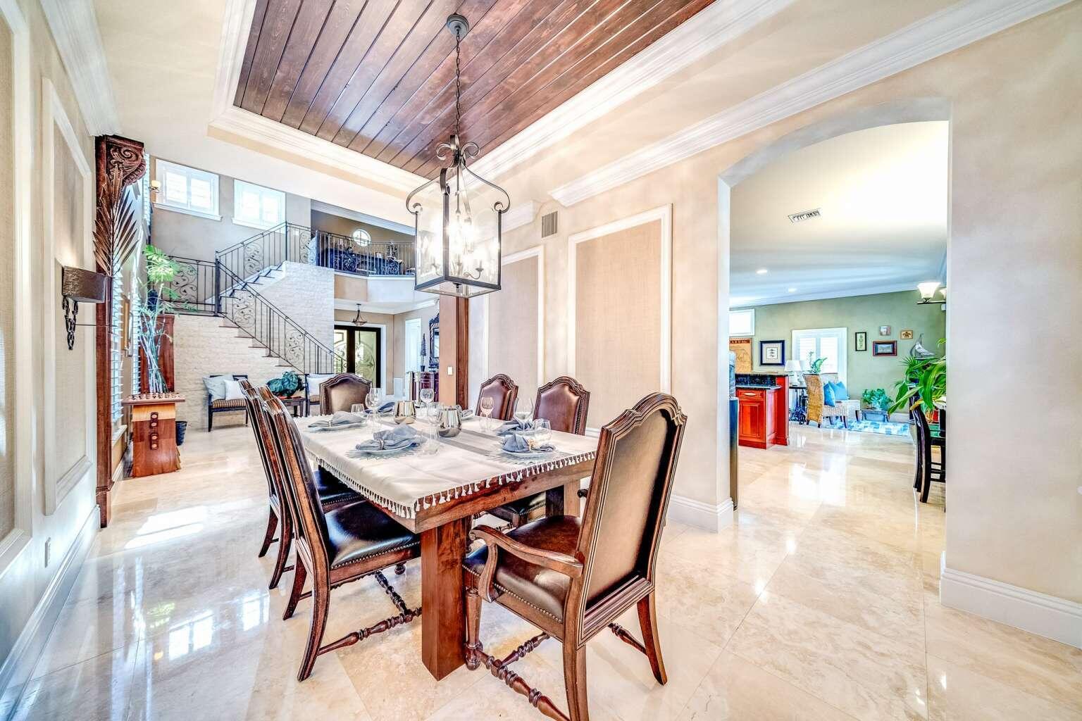 512 NE 12th, Fort Lauderdale FL 33301